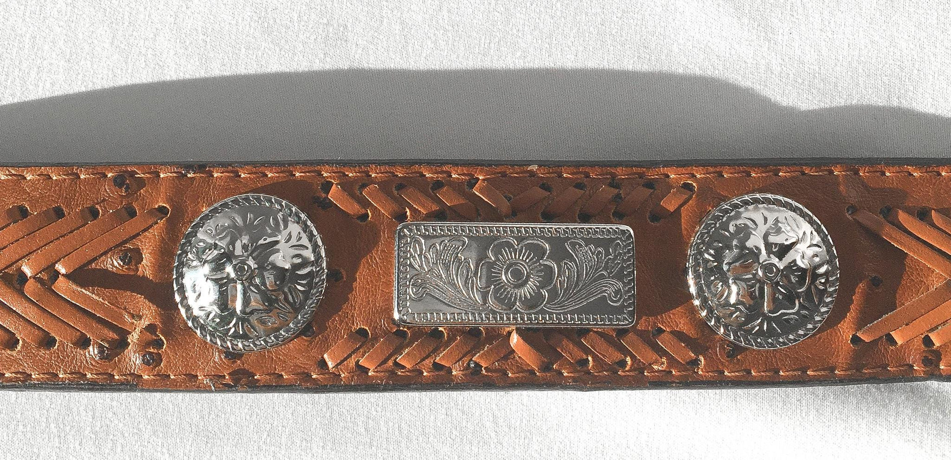Vintage Ostrich Faux Leather Silver Toned Woven Concho Belt, Sz. 44, Vintage Western Belt