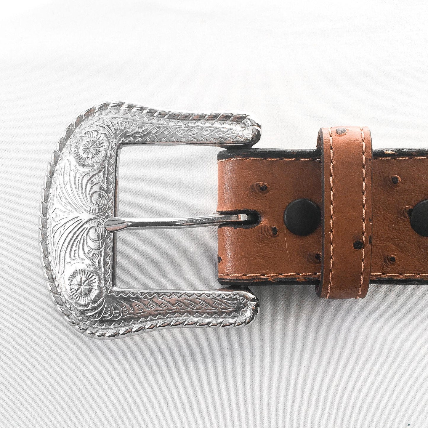 Vintage Ostrich Faux Leather Silver Toned Woven Concho Belt, Sz. 44, Vintage Western Belt