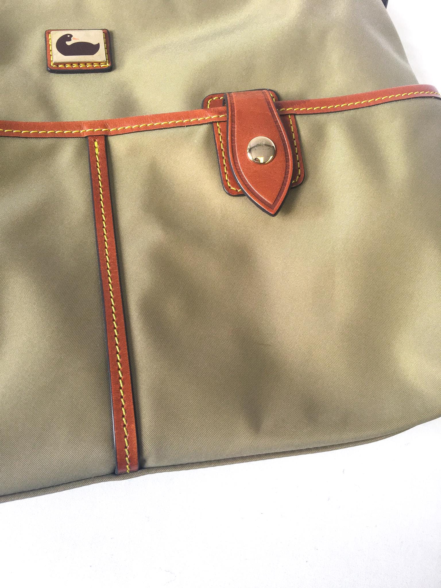 Vintage Inspired Dooney and Bourke Wayfarer Olive/Taupe/Khaki Nylon Sac Shoulder Bag Tote with Coin Pouch