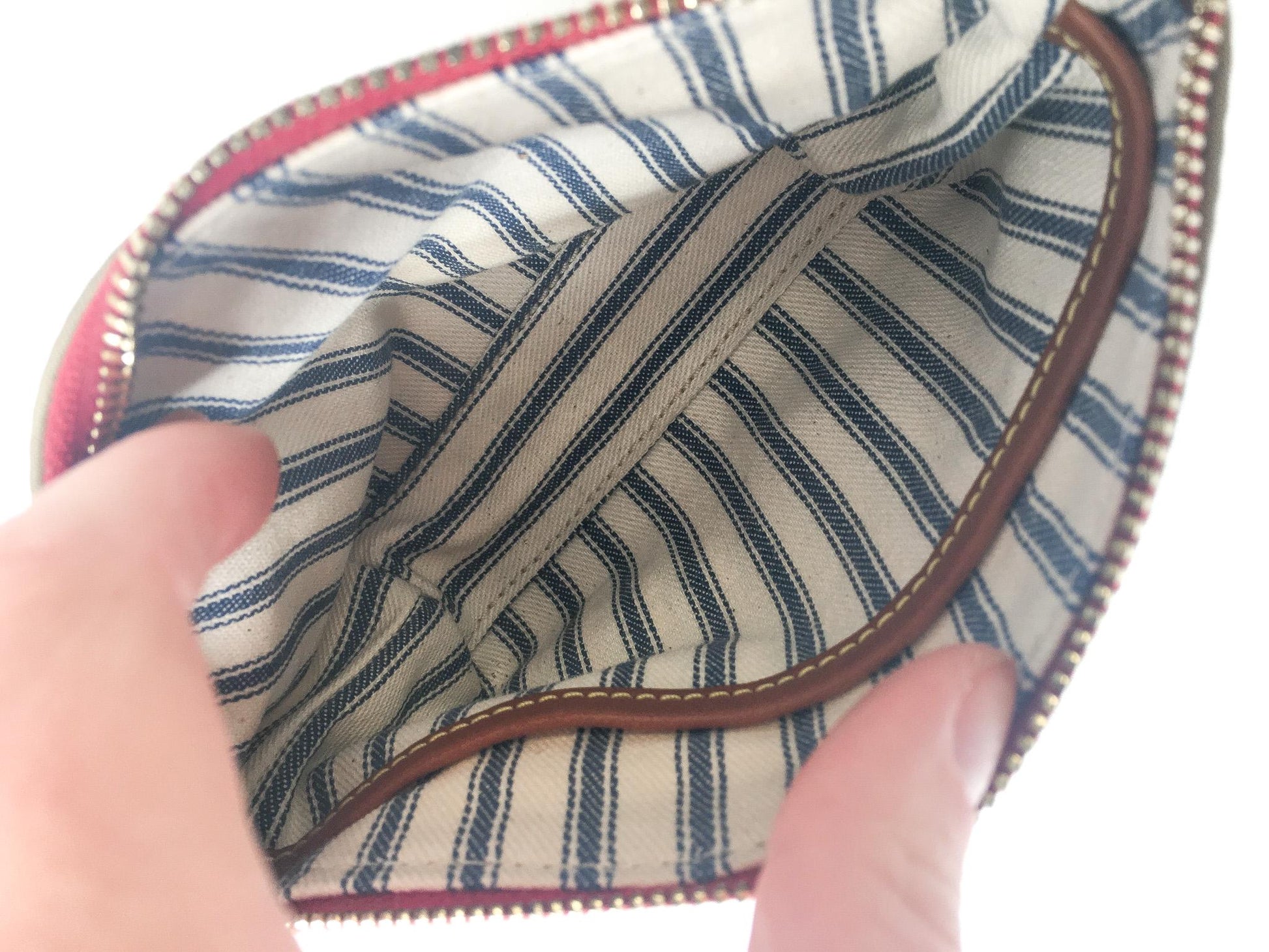 Vintage Inspired Dooney and Bourke Wayfarer Olive/Taupe/Khaki Nylon Sac Shoulder Bag Tote with Coin Pouch
