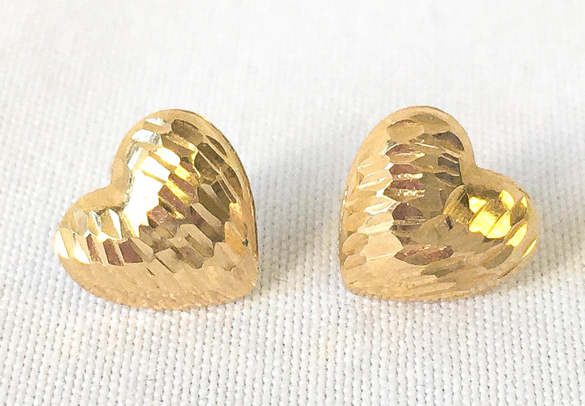 Vintage 14K JCM Textured Small Heart Stud Earrings, Simple Everyday Earrings
