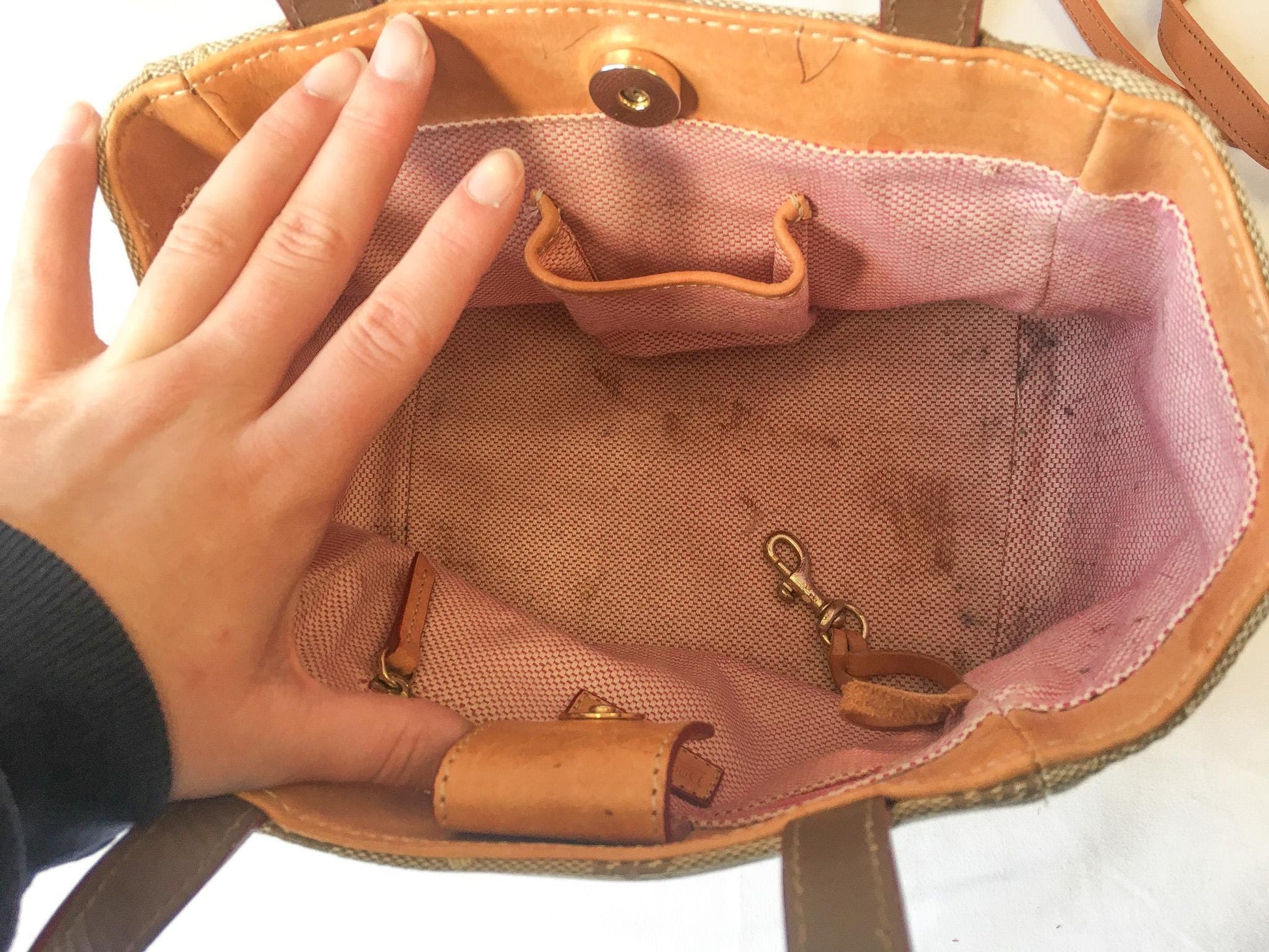 00s Dooney and Bourke Beige/Taupe Monogram Heart Canvas Top Handle Bag with Detachable Crossbody Strap, Y2K Dooney and Bourke Handbag