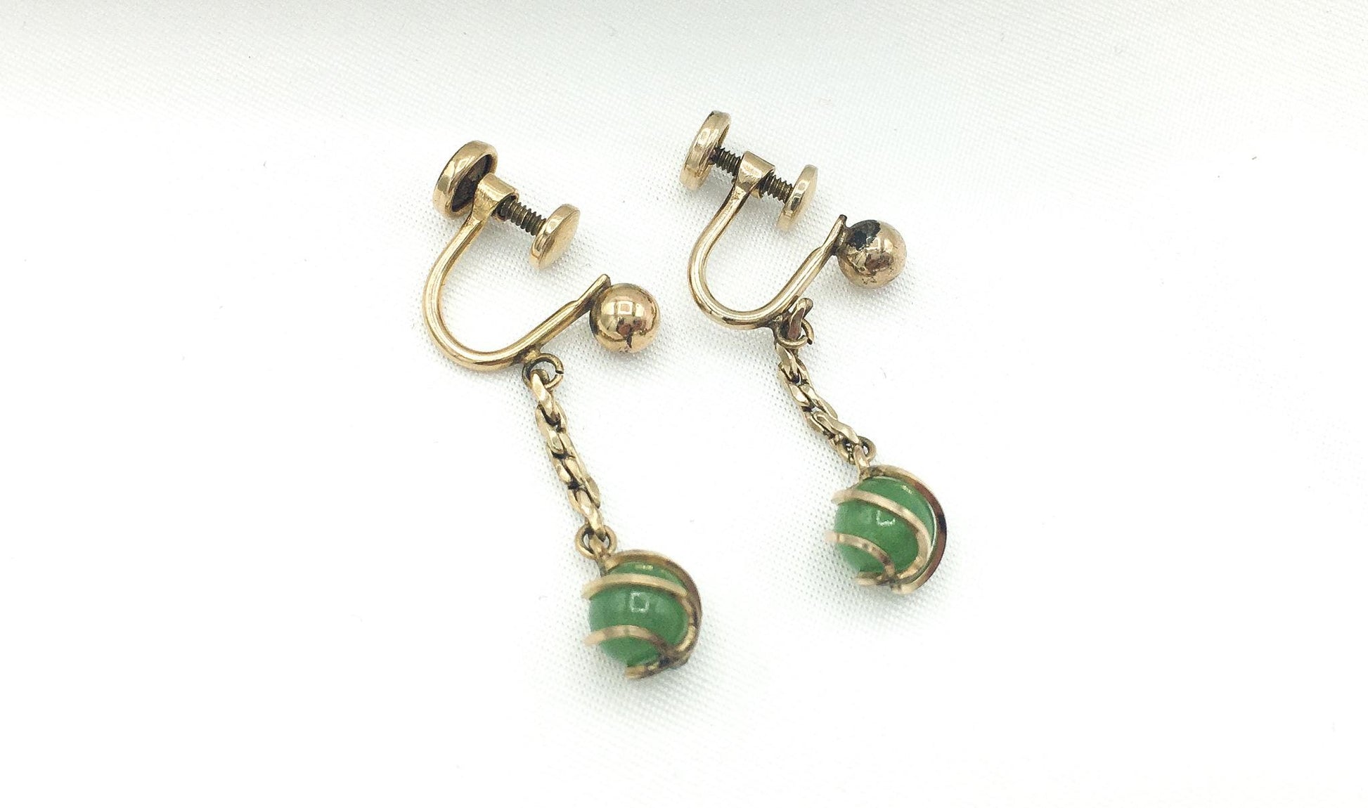 Vintage 12K Gold Filled Jade Dangle Screw Back Earrings