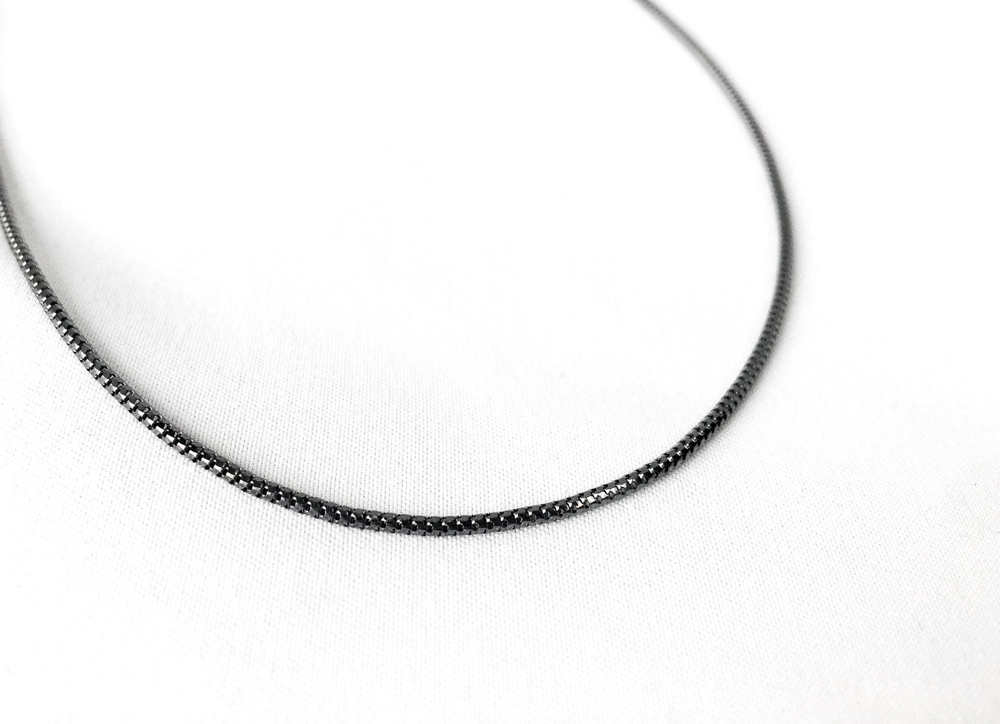 585 14K Milor Italy Black Gold Box Chain Necklace, 18", 2.7 grams, 1mm, Unique Simple Layering Chain