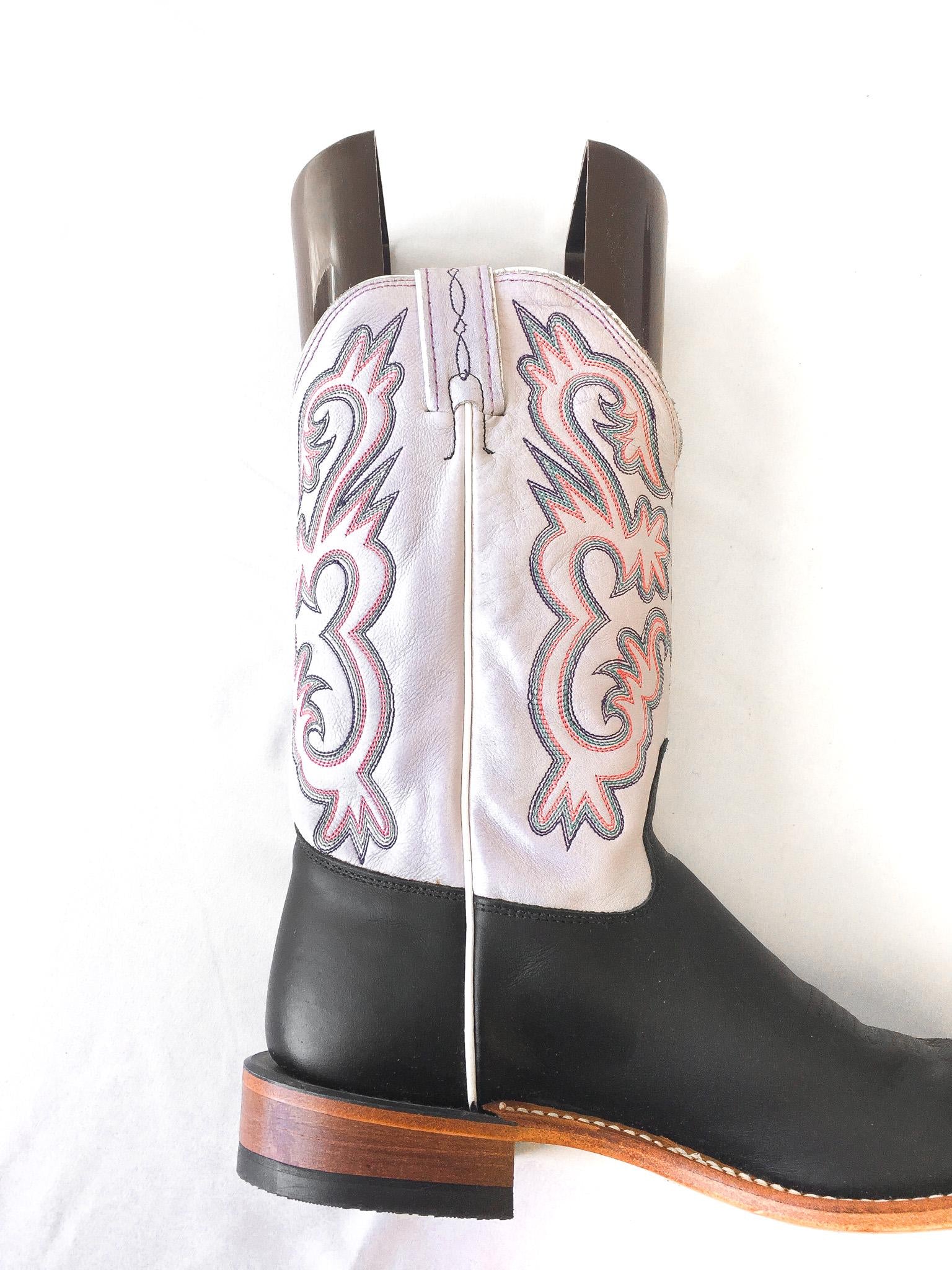 Vintage Tony Lama Lilac/Light Purple Black Leather Cowboy Boots with Pink Embroidery, Women's Sz. 9B, Vintage Rare Unique Western Boots
