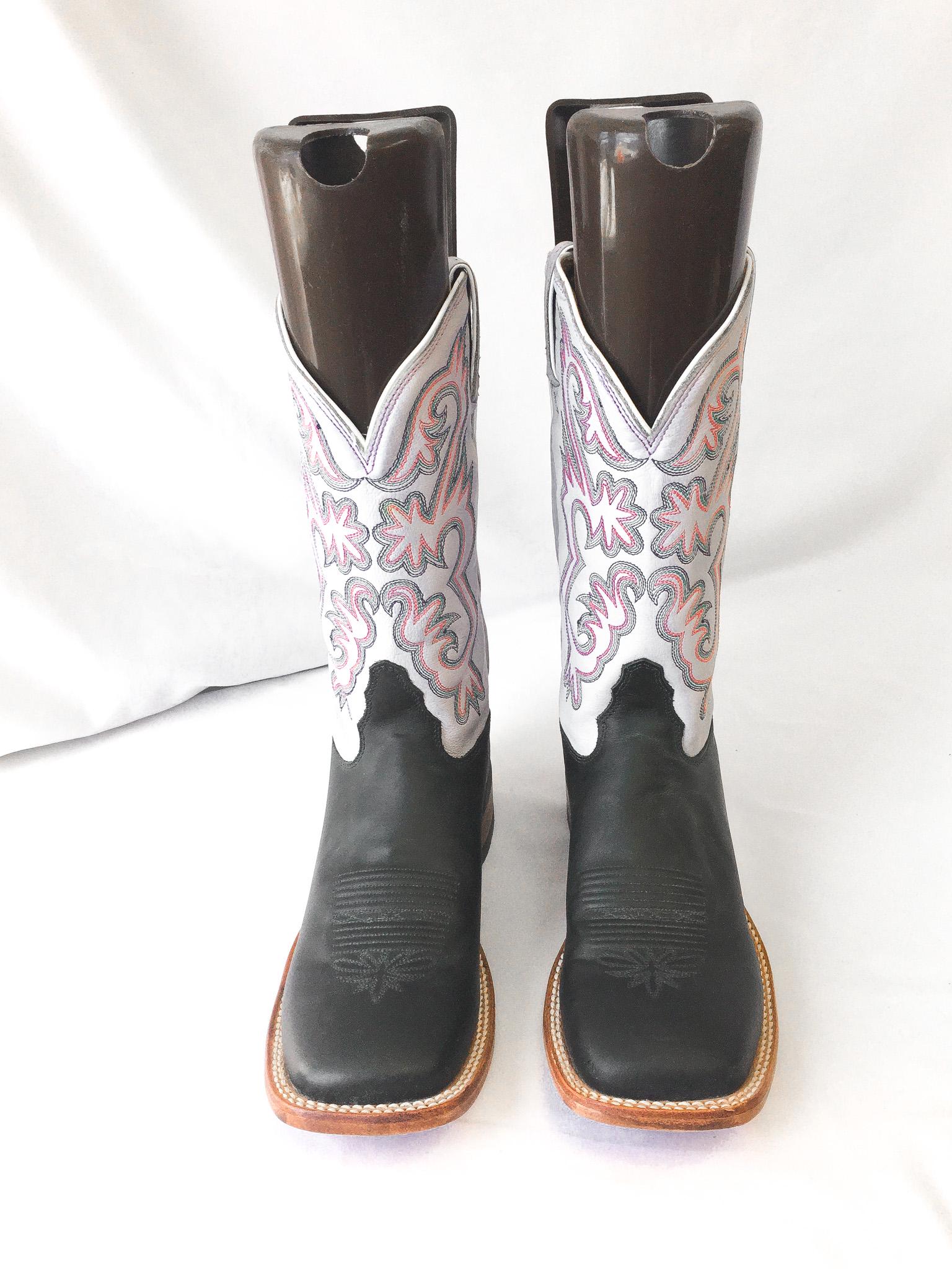 Vintage Tony Lama Lilac/Light Purple Black Leather Cowboy Boots with Pink Embroidery, Women's Sz. 9B, Vintage Rare Unique Western Boots
