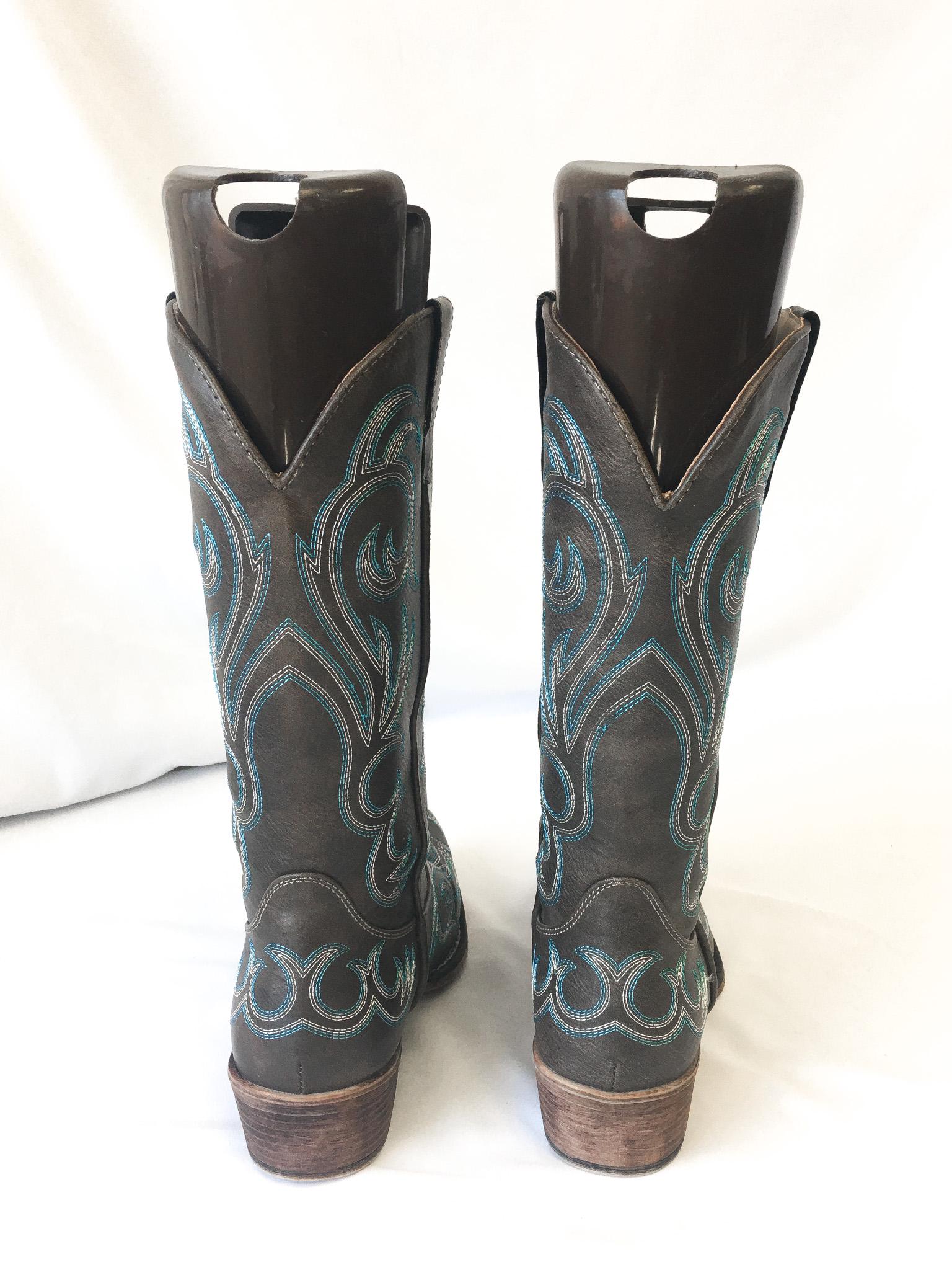 Vintage Inspired Roper Riley Faux Leather Brown Cowboy Boots with Blue Embroidery, Women's Sz. 6, Vintage Western Boots