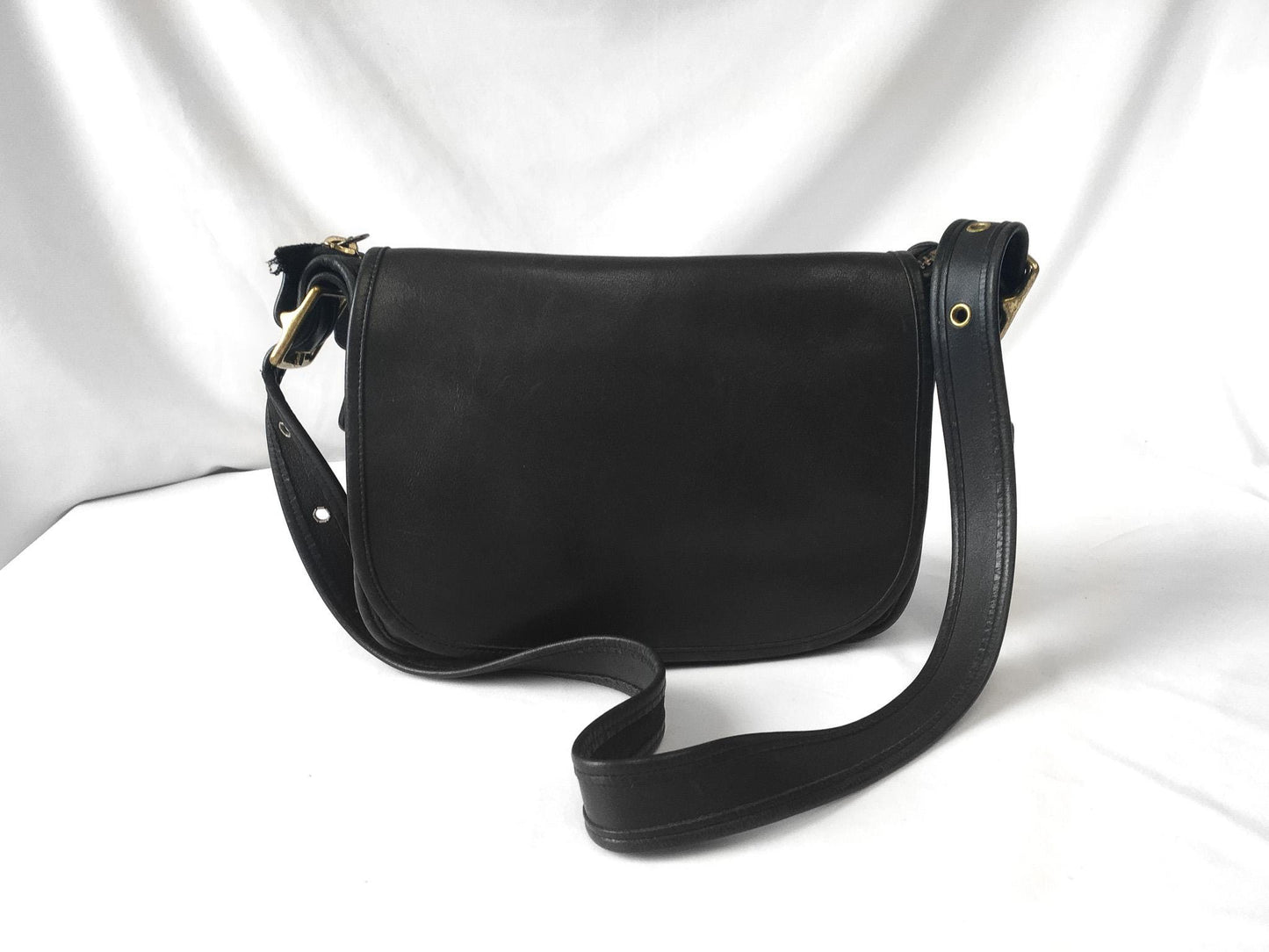 90s Coach Patricia Legacy Saddle Bag Black Leather, Style #9951, 90s Coach Crossbody Shoulder Bag