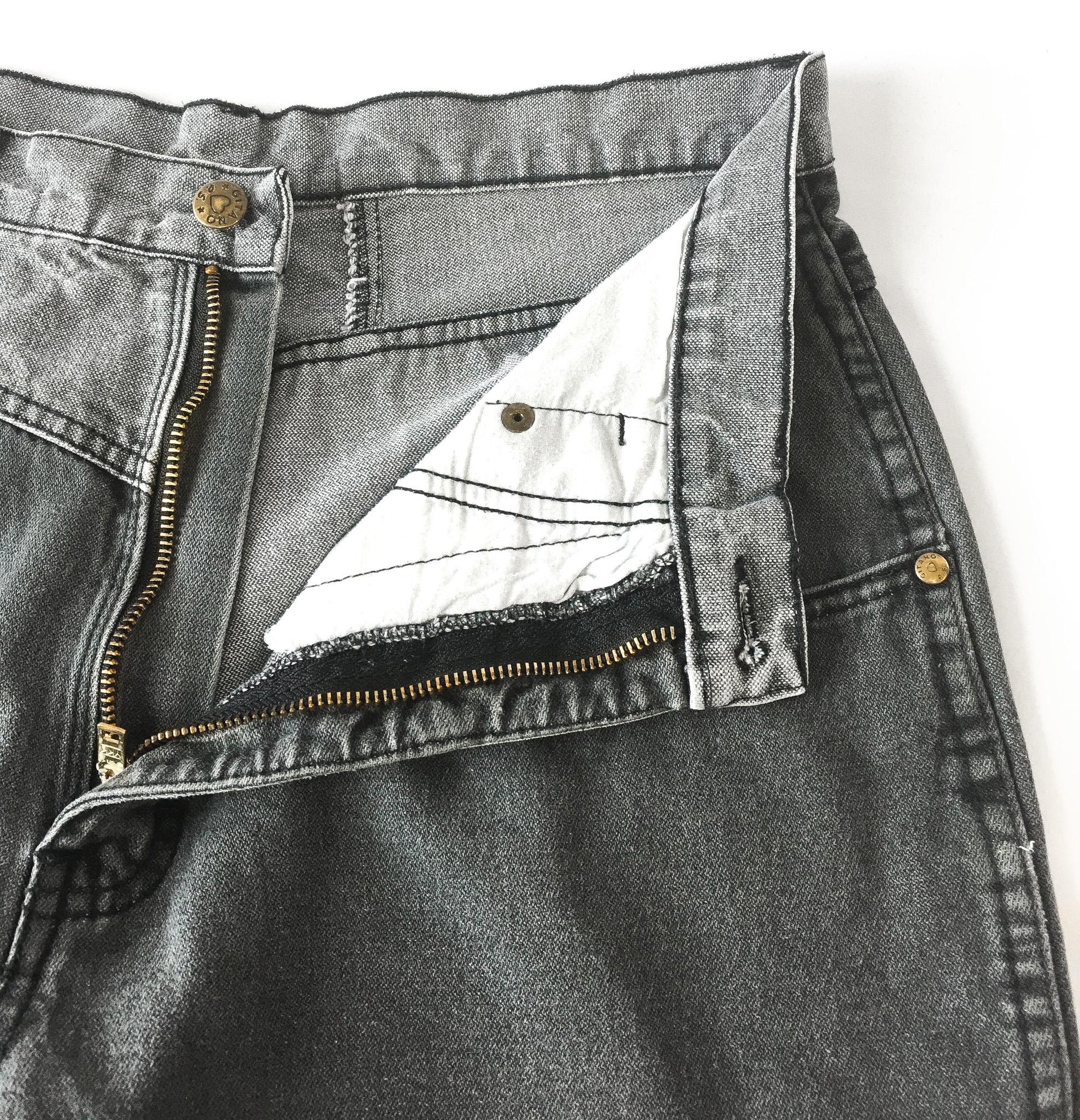 90s Gitano Two-Tone Gray High Rise Straight/Tapered Leg Mom Cropped/Petite Jeans, 30" x 24"