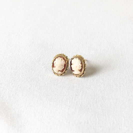 Vintage 14K 585 Gold Mini Red Cameo Stud Earrings, Dainty Victorian Style Earrings