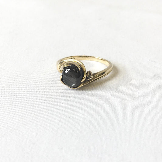 Vintage Deson 10K Yellow Gold Black/Dark Gray Cat's Eye Ring, Sz. 5.75