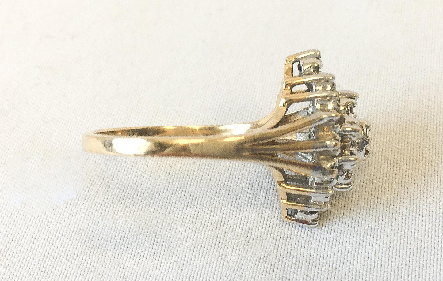 Vintage 14K Gold Diamond Cluster Ring, Sz. 7, Vintage Elegant Classy Art Deco Style Statement Diamond Engagement Ring