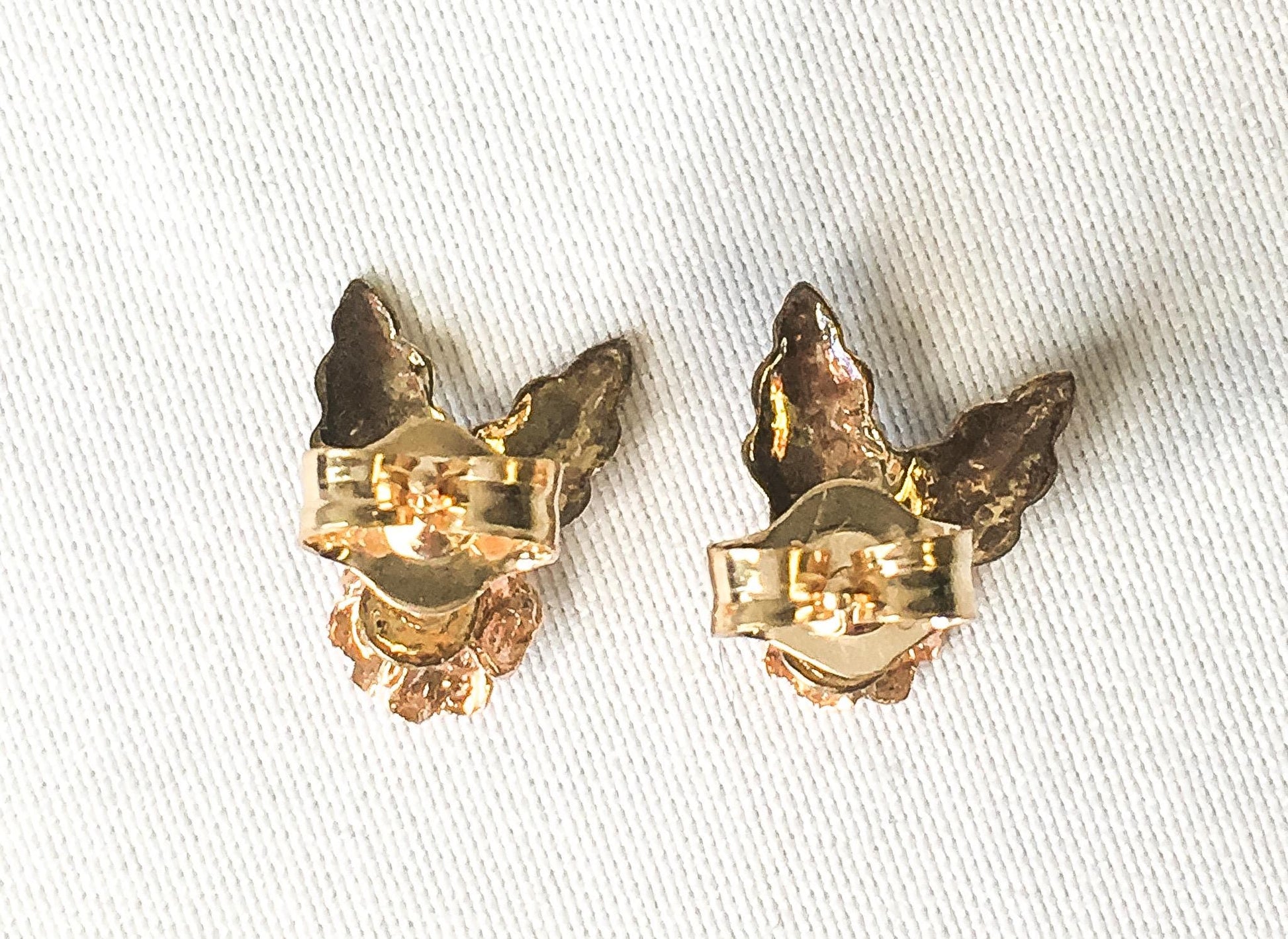 10K 14K Black Hills Gold Floral Leaf Stud Earrings, Dainty Black Hills Gold Floral Studs