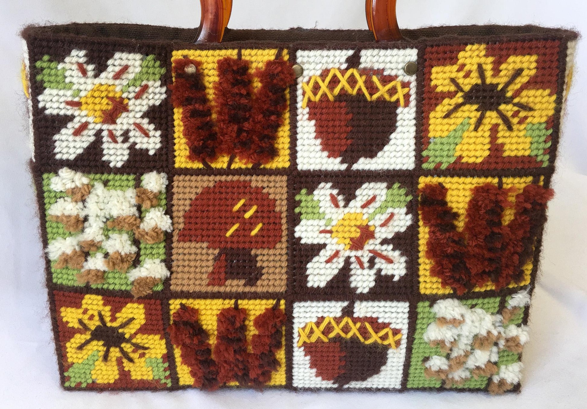 Vintage 70s Brown Floral Mushroom Autumn Themed Patchwork Needlepoint Top Handle Bag, Unique Statement Eclectic Autumn Handbag