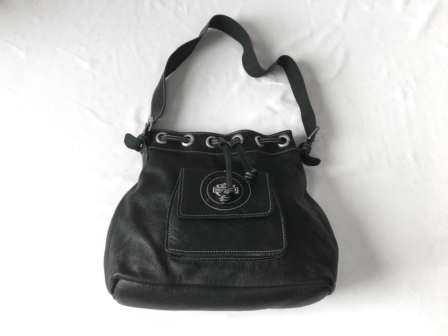 Black Harley Davidson Pebbled Leather Drawstring Bucket Shoulder Crossbody Bag, 00s Y2K Harley Biker Moto Style Handbag