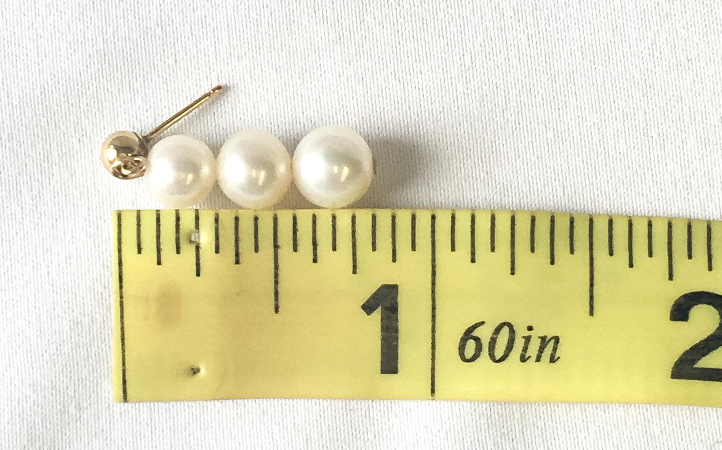 Vintage 14K Graduated Freshwater Pearl Dangle Earrings, Simple Elegant Classy Everyday Pearl Earrings