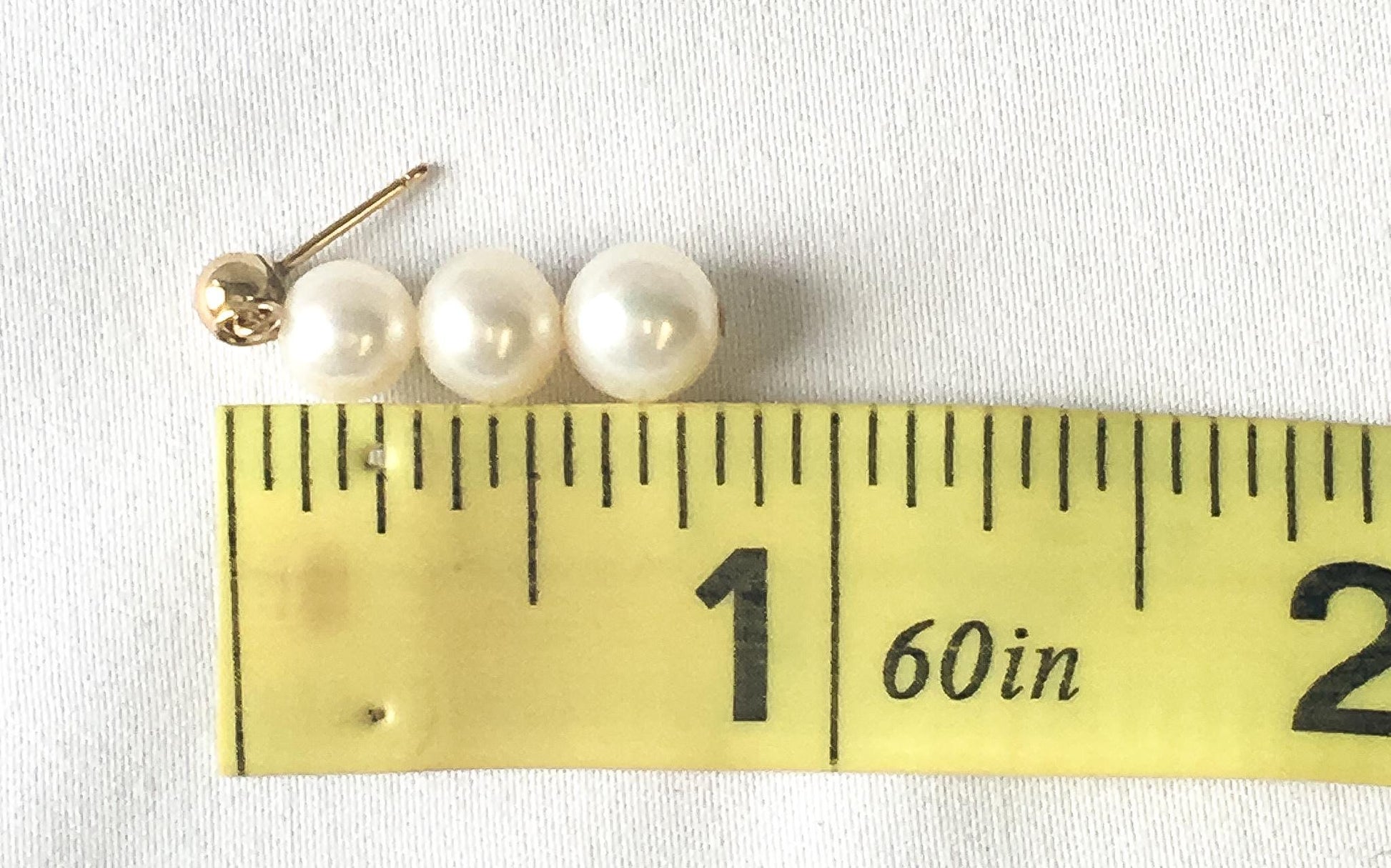 Vintage 14K Graduated Freshwater Pearl Dangle Earrings, Simple Elegant Classy Everyday Pearl Earrings