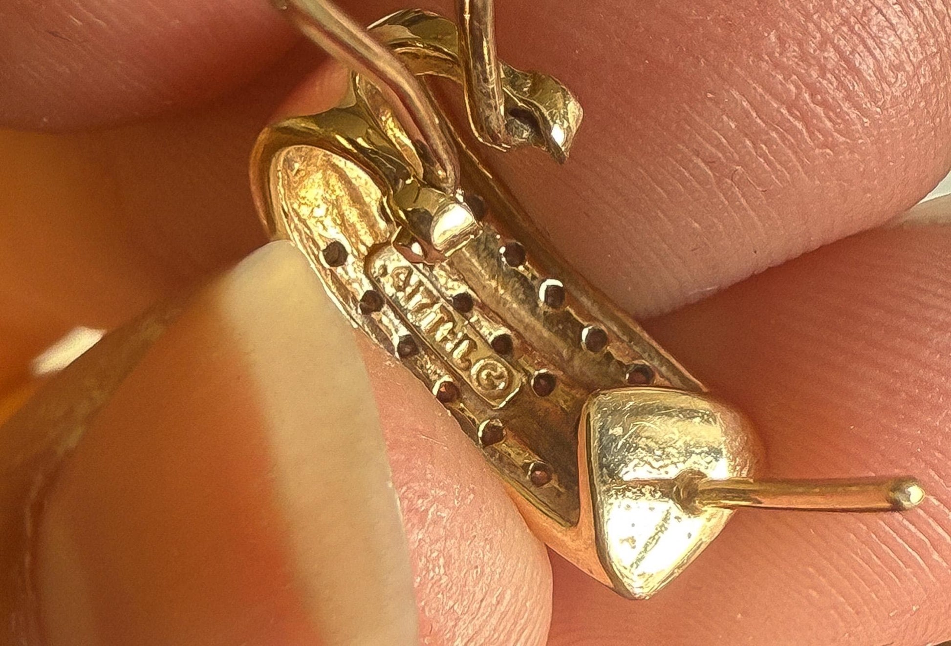 Vintage 10K 417 Omega Back Yellow Gold Diamond Hoop Earrings, Simple Elegant Classy Minimalist Diamond Earrings