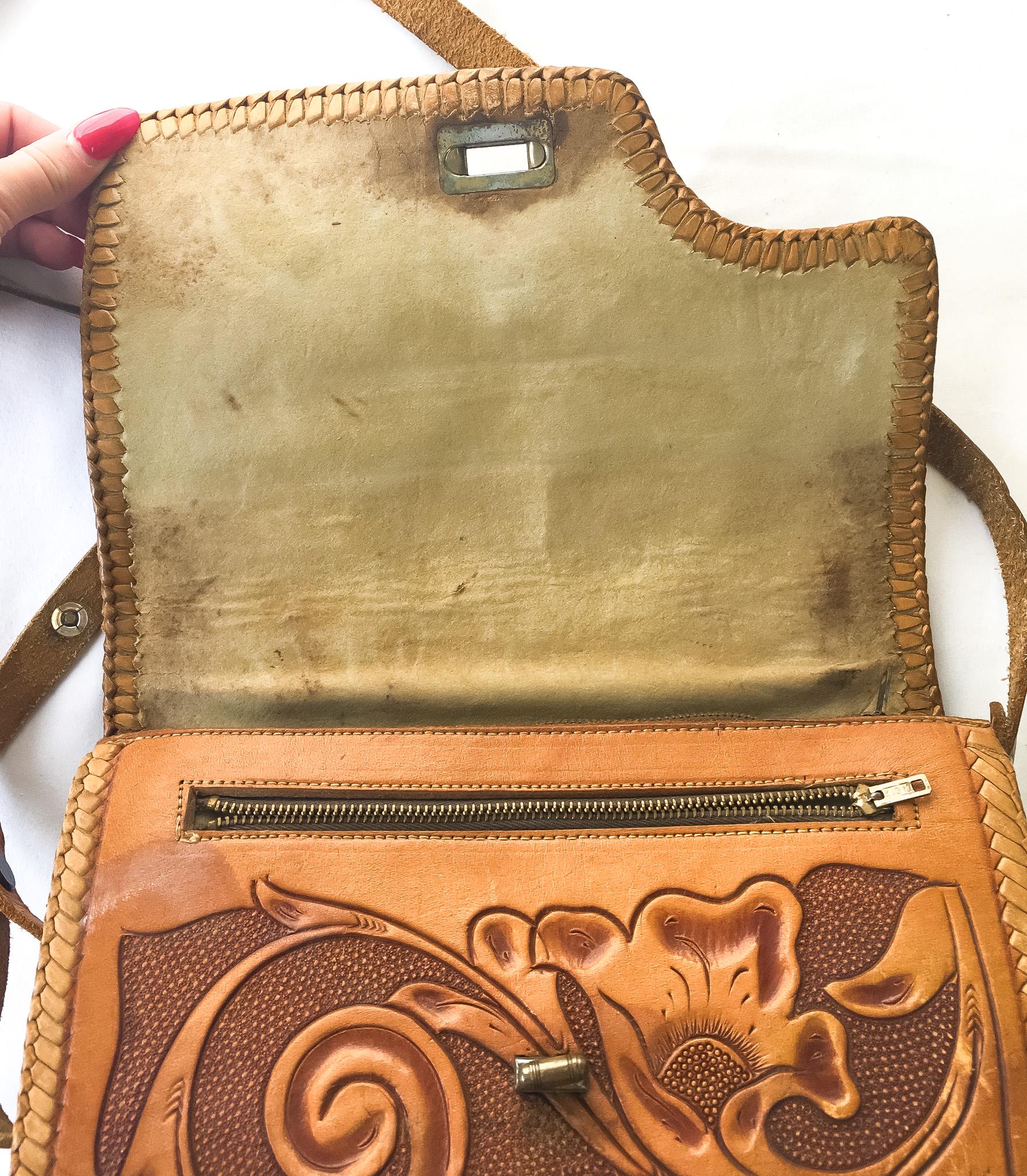 Vintage 70s Handcrafted Brown Tooled Leather Crossbody Bag with Floral Engraving, Vintage Western Boho Handbag