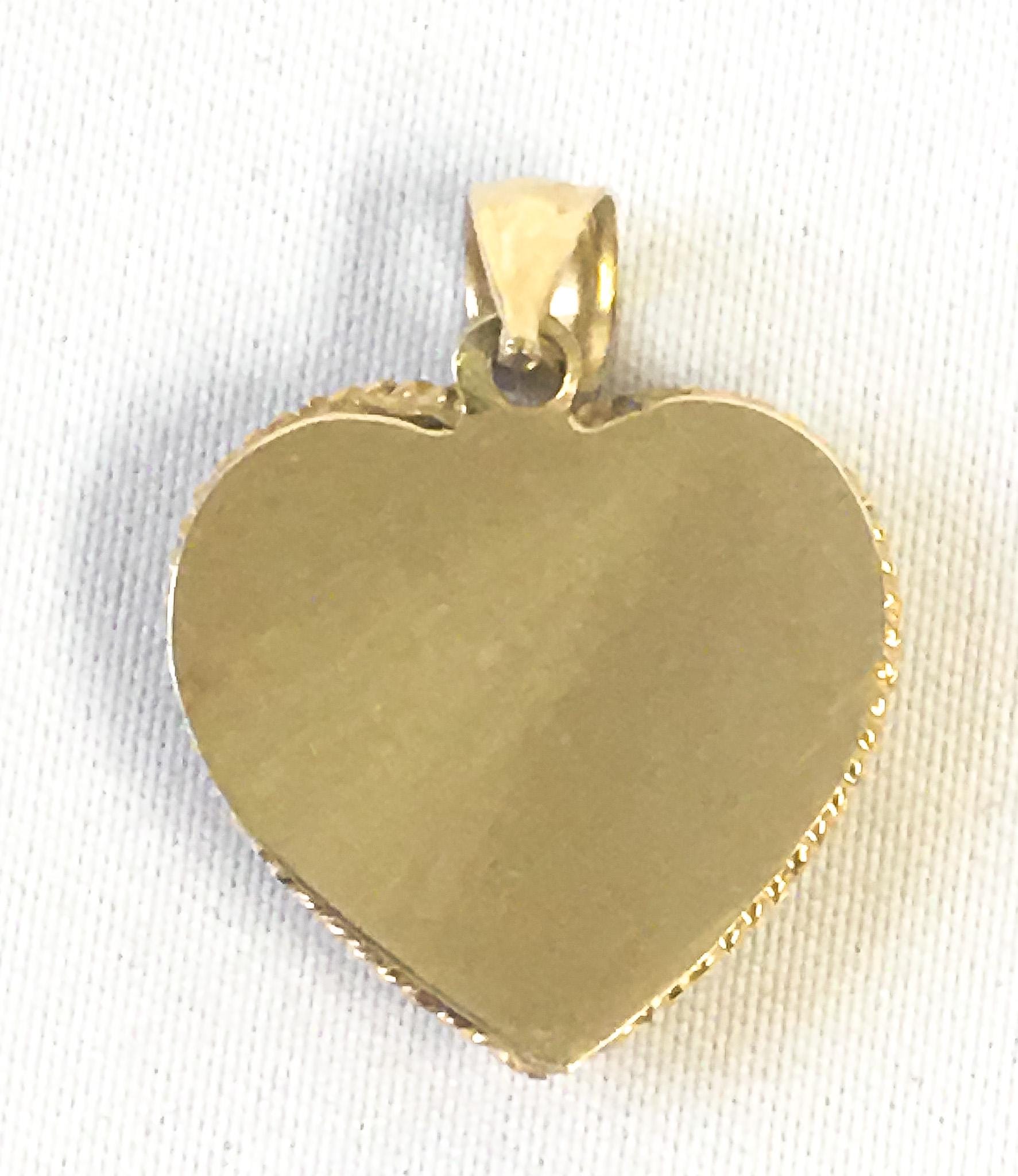 Vintage 14K Yellow Gold Filigree Heart Pendant