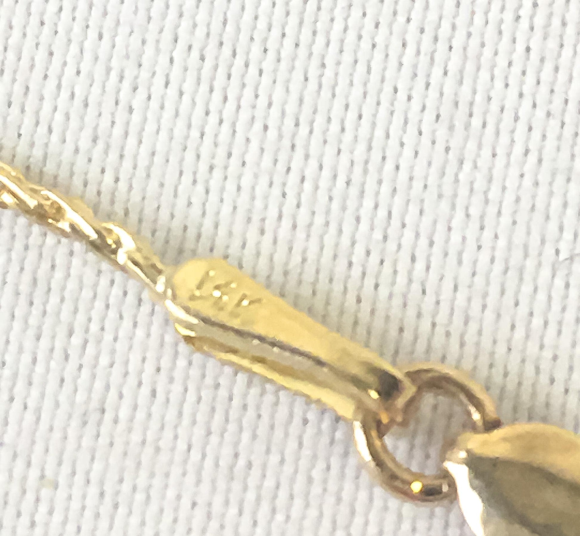 Vintage 14K Yellow Gold Love Bird Etched Oval Locket on 14K 18 Inch Chain, Vintage Elegant Simple Etched Minimalist Locket