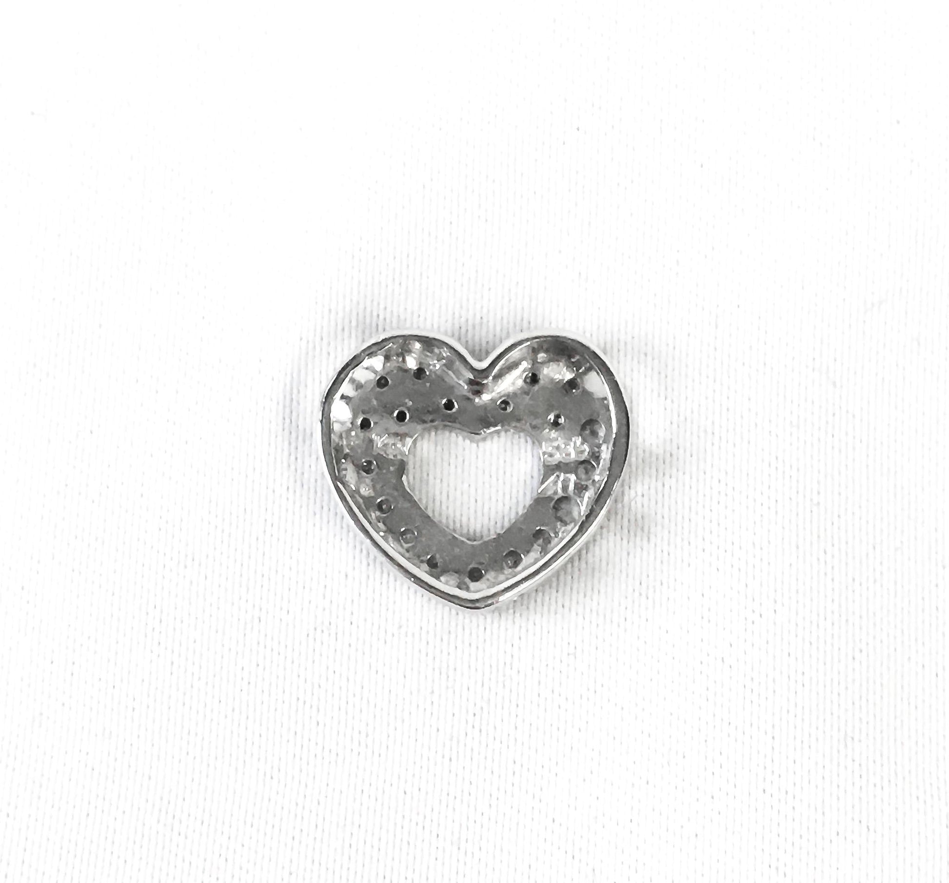 14K White Gold Diamond Heart Pendant