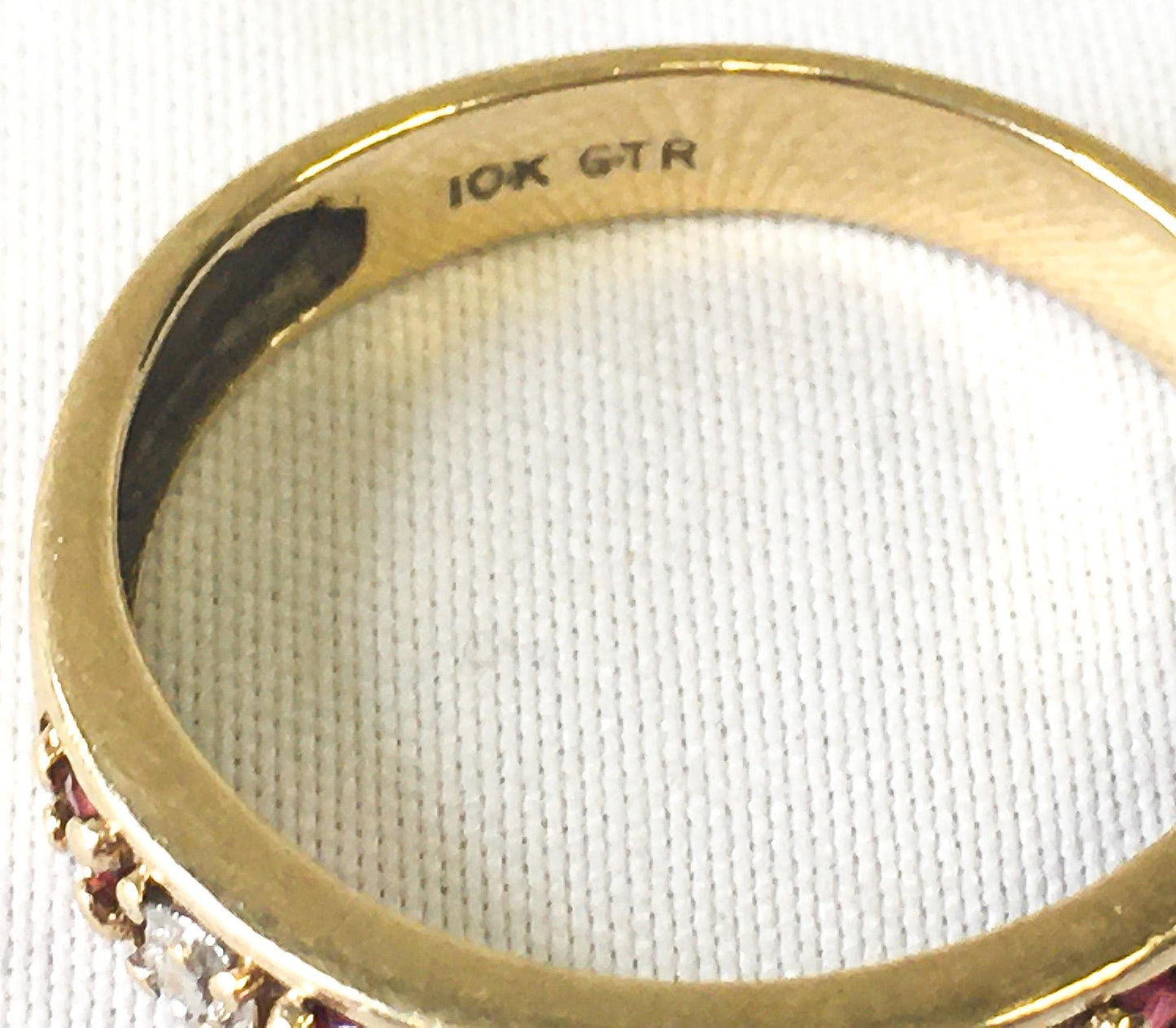 Vintage 10K Yellow Gold Ruby Diamond Cut Ring, Sz. 6.75-7, Vintage Simple Everyday Elegant Art Deco Style Ring