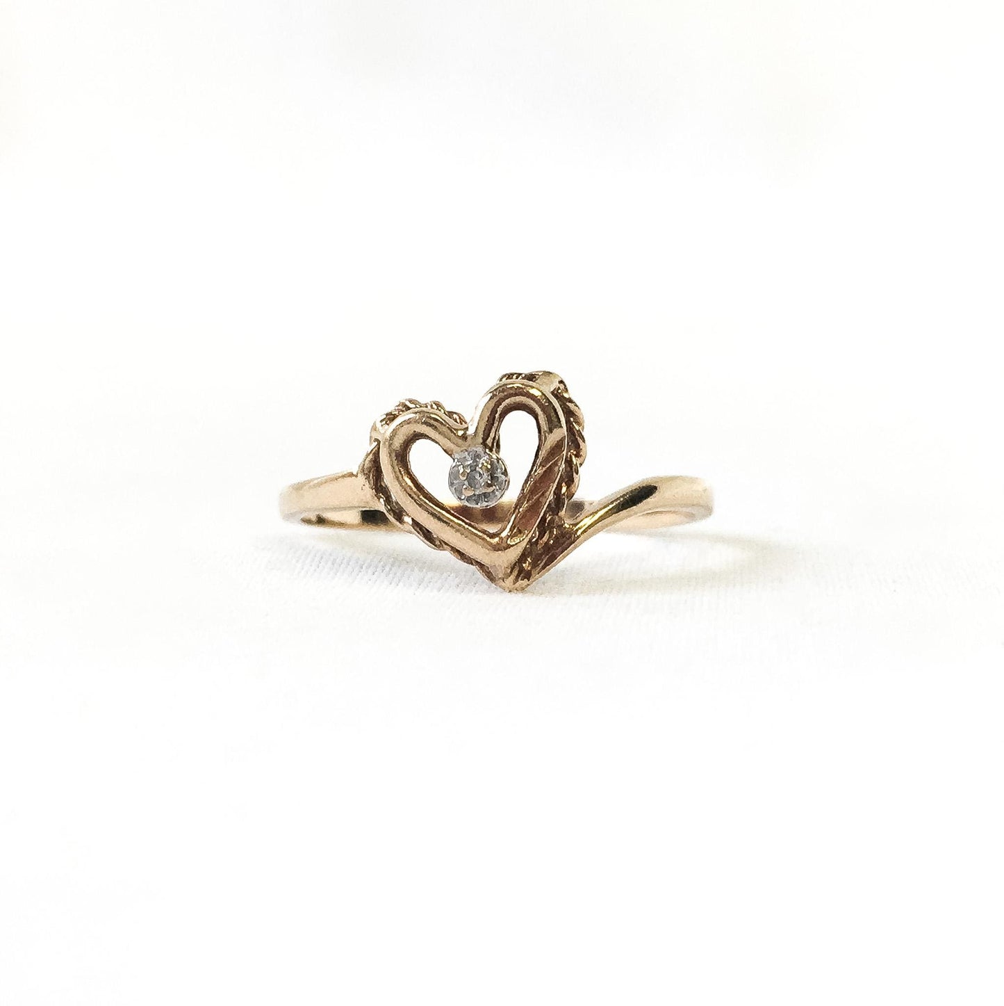 Vintage 10K Yellow Gold Mini Diamond Etched Heart Ring, Sz. 7, Simple Dainty Everyday Minimalist Ring