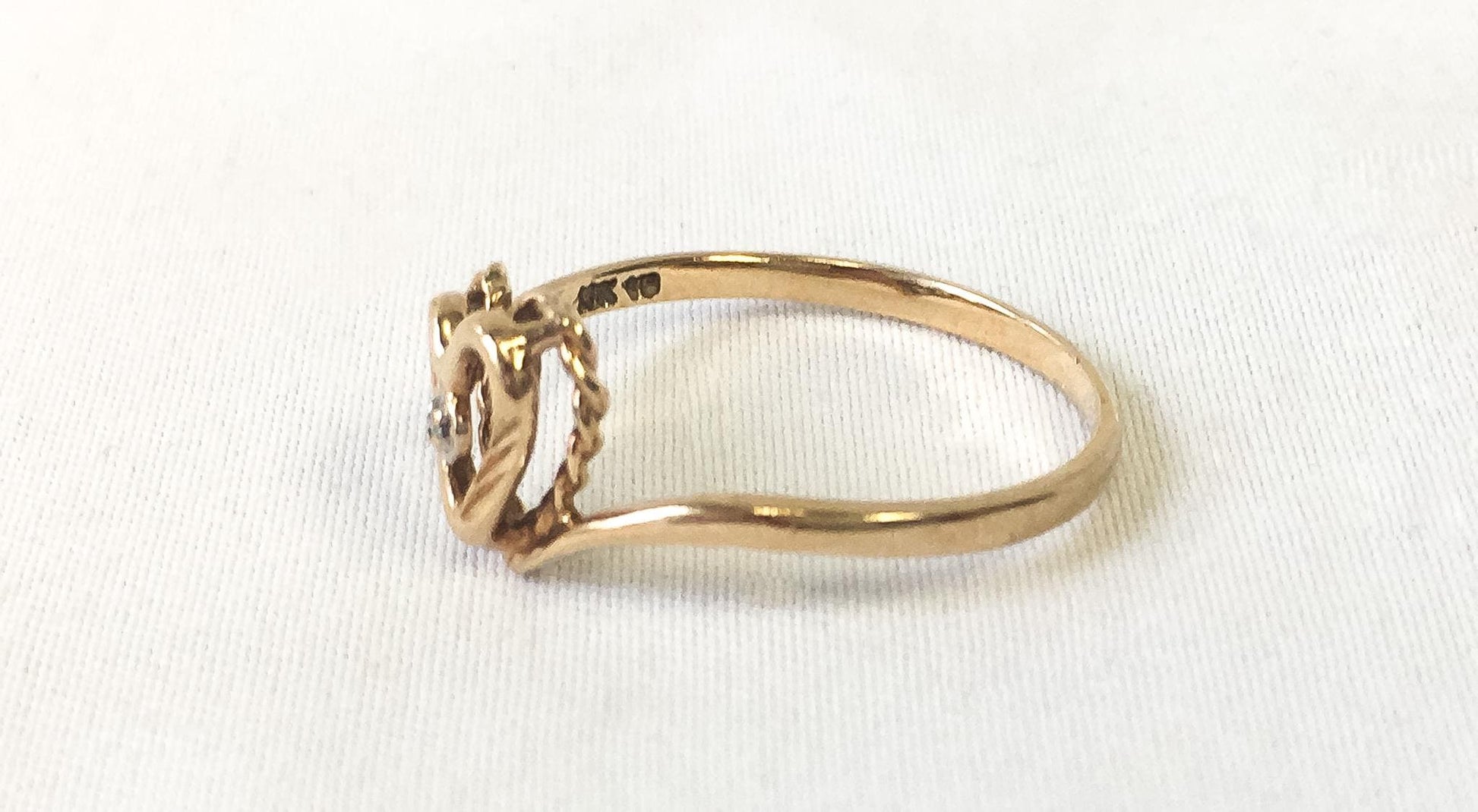 Vintage 10K Yellow Gold Mini Diamond Etched Heart Ring, Sz. 7, Simple Dainty Everyday Minimalist Ring