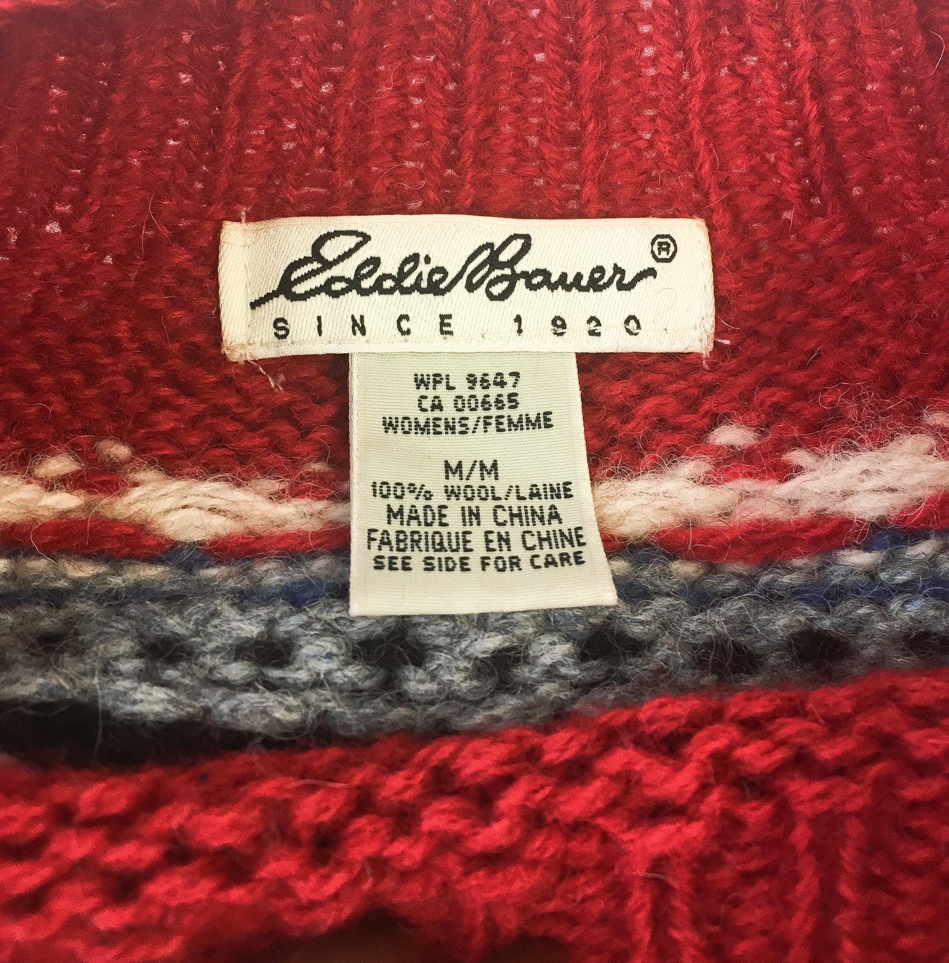 Vintage 80s Eddie Bauer Cream/Red/Blue Abstract Geometric Fair Isle Print Knit Wool Sweater, Women's Sz. M, Vintage Festive Wool Sweater