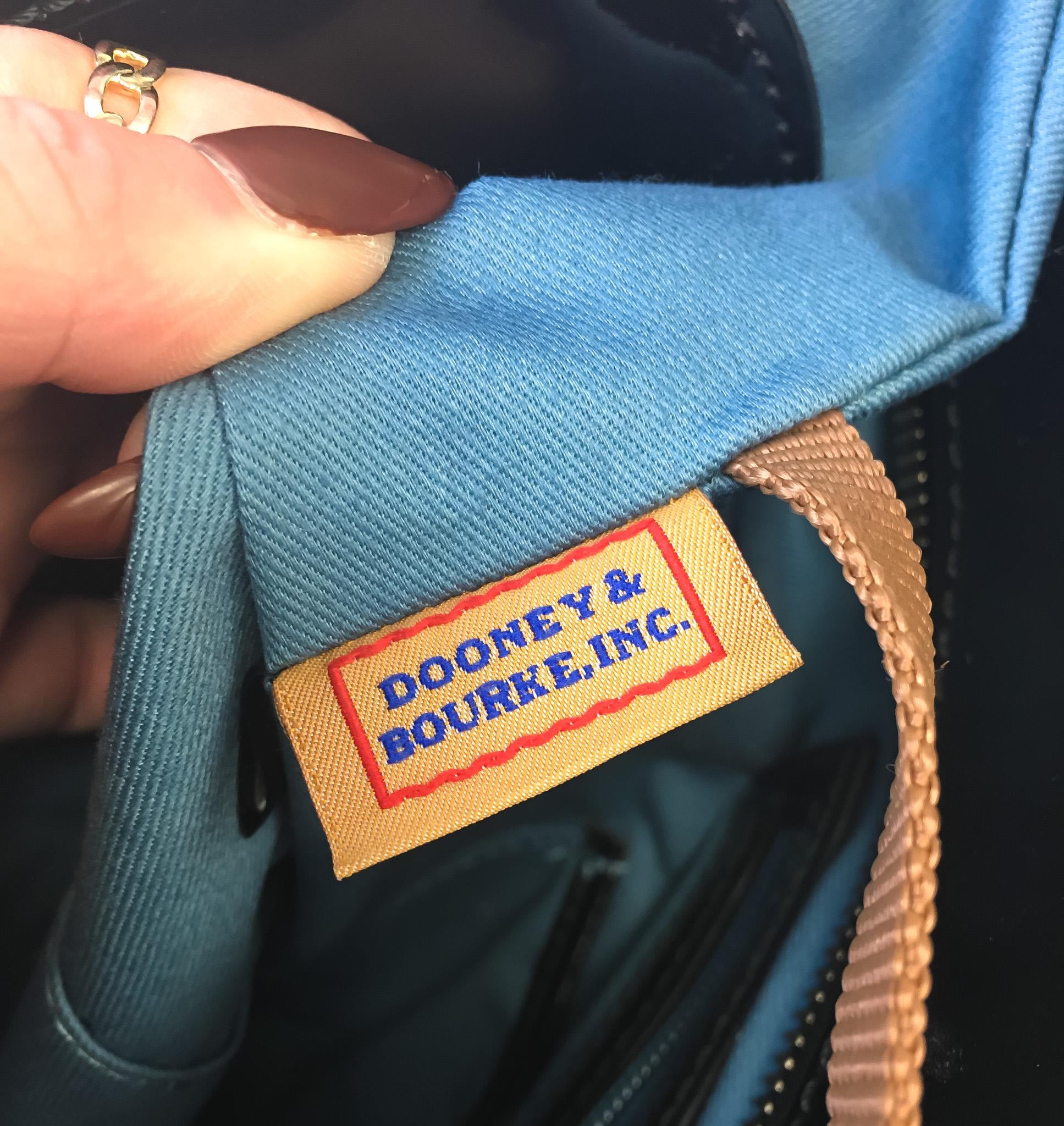 00s Dooney and Bourke Lexington Black Patent Leather Shoulder Tote Bag, Vintage Classic Everyday Dooney Handbag