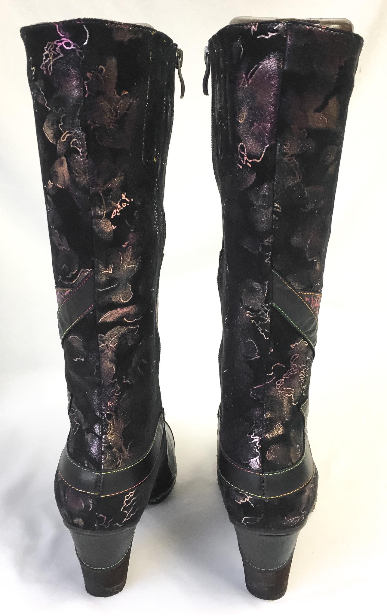 Vintage Inspired L'Artiste Malagie-Croco Black Metallic Lace Up Leather Boots, Approx. Women's 9.5, Unique Statement Boho Style Boots