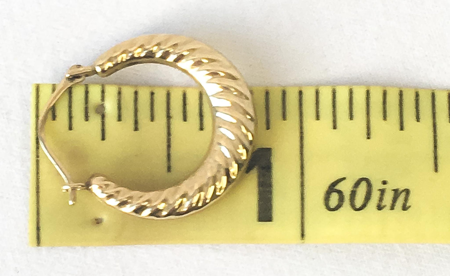 Vintage 14K Yellow Gold Textured Ribbed Hoop Earrings, Simple Dainty Everyday Minimalist Earrings