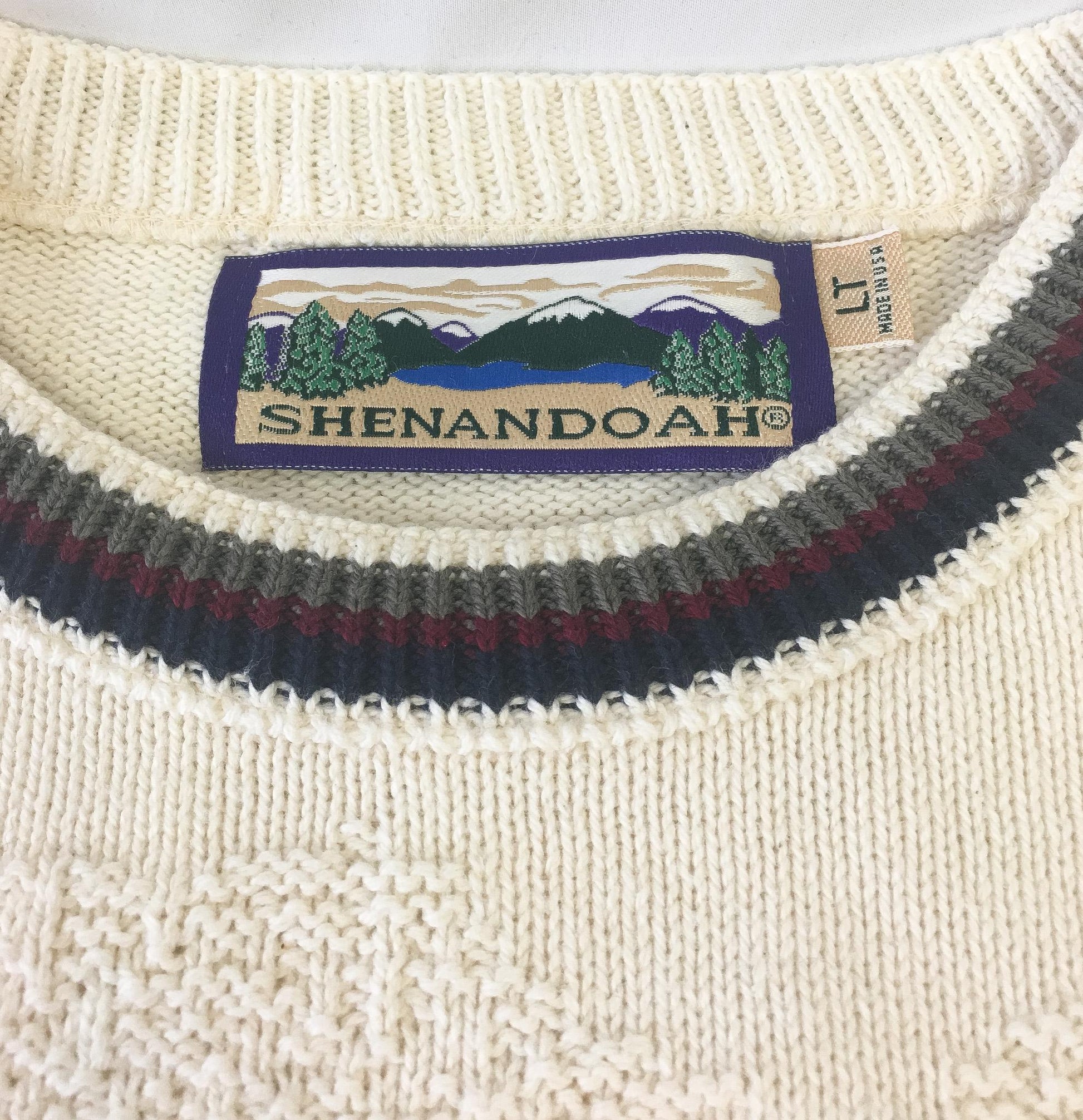 Vintage Shenandoah Cream/Off-White Golf Figure Embroidered Knit Sweater, Men's Sz. Large Tall, Vintage 90s Grandpa Dad Preppy Style Sweater