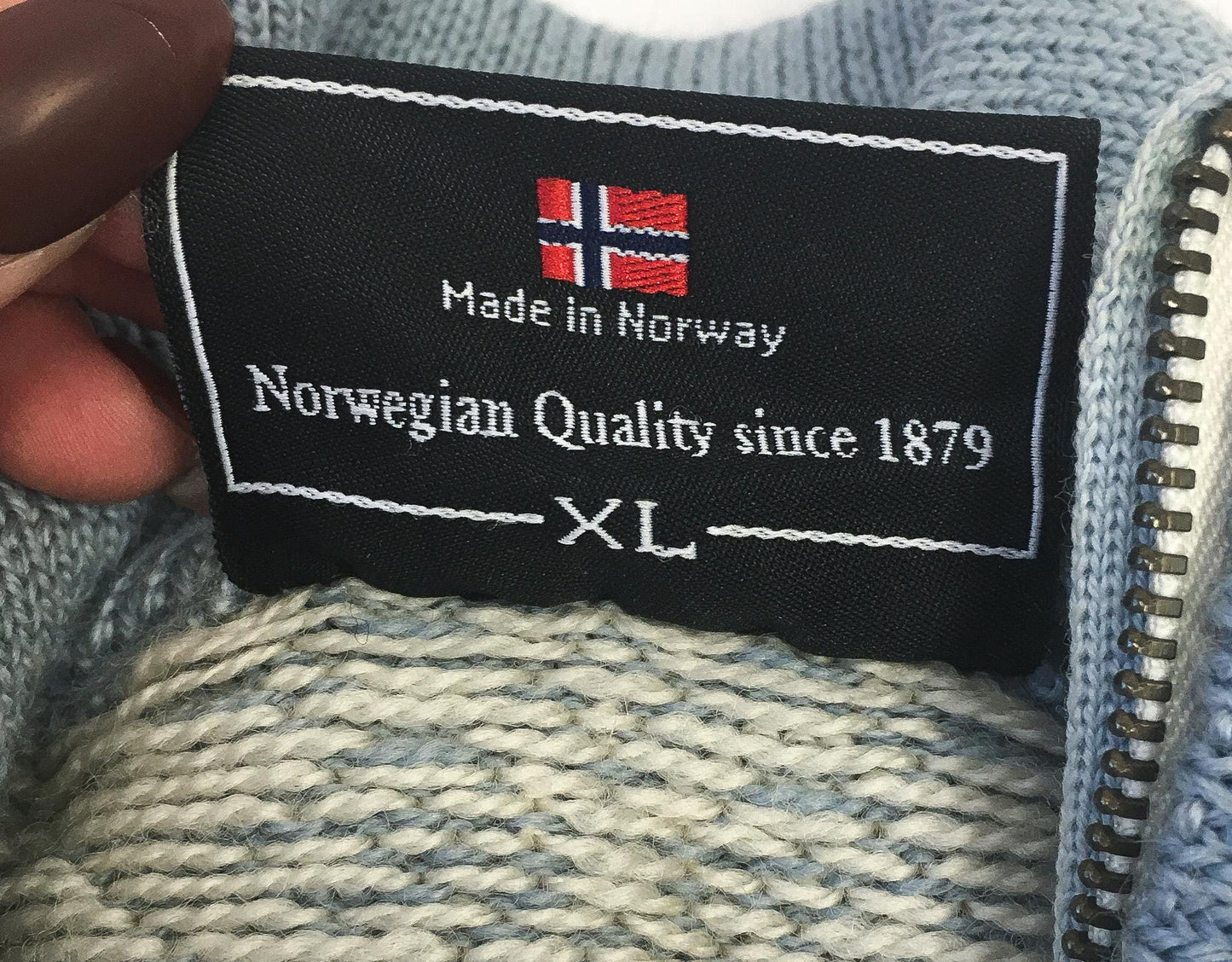 Dale of Norway Light Blue/Cream Fair Isle Floral Patterned Wool Blend Zip Up Nordic Sweater, Women's Sz. L