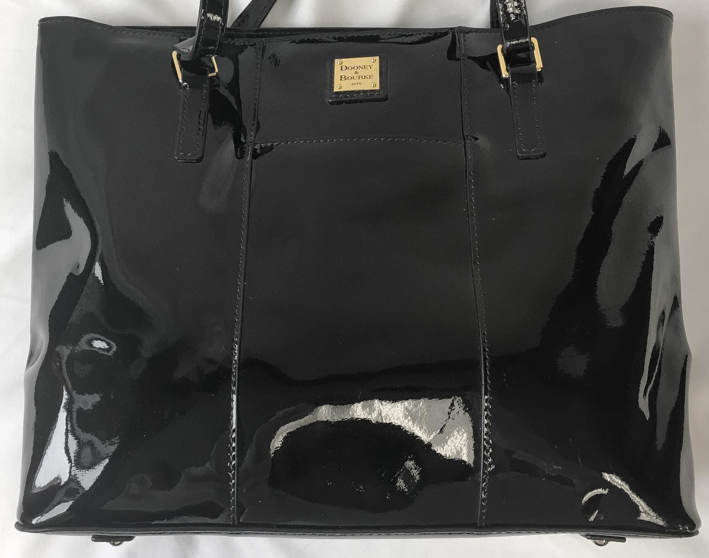 00s Dooney and Bourke Lexington Black Patent Leather Shoulder Tote Bag, Vintage Classic Everyday Dooney Handbag
