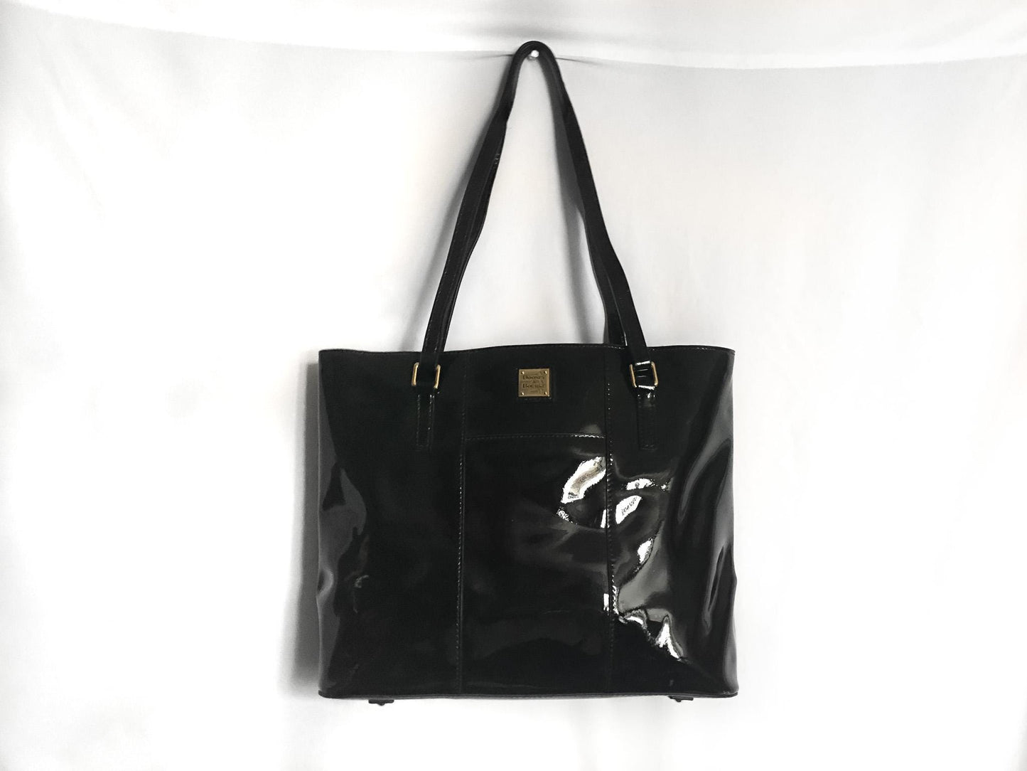 00s Dooney and Bourke Lexington Black Patent Leather Shoulder Tote Bag, Vintage Classic Everyday Dooney Handbag