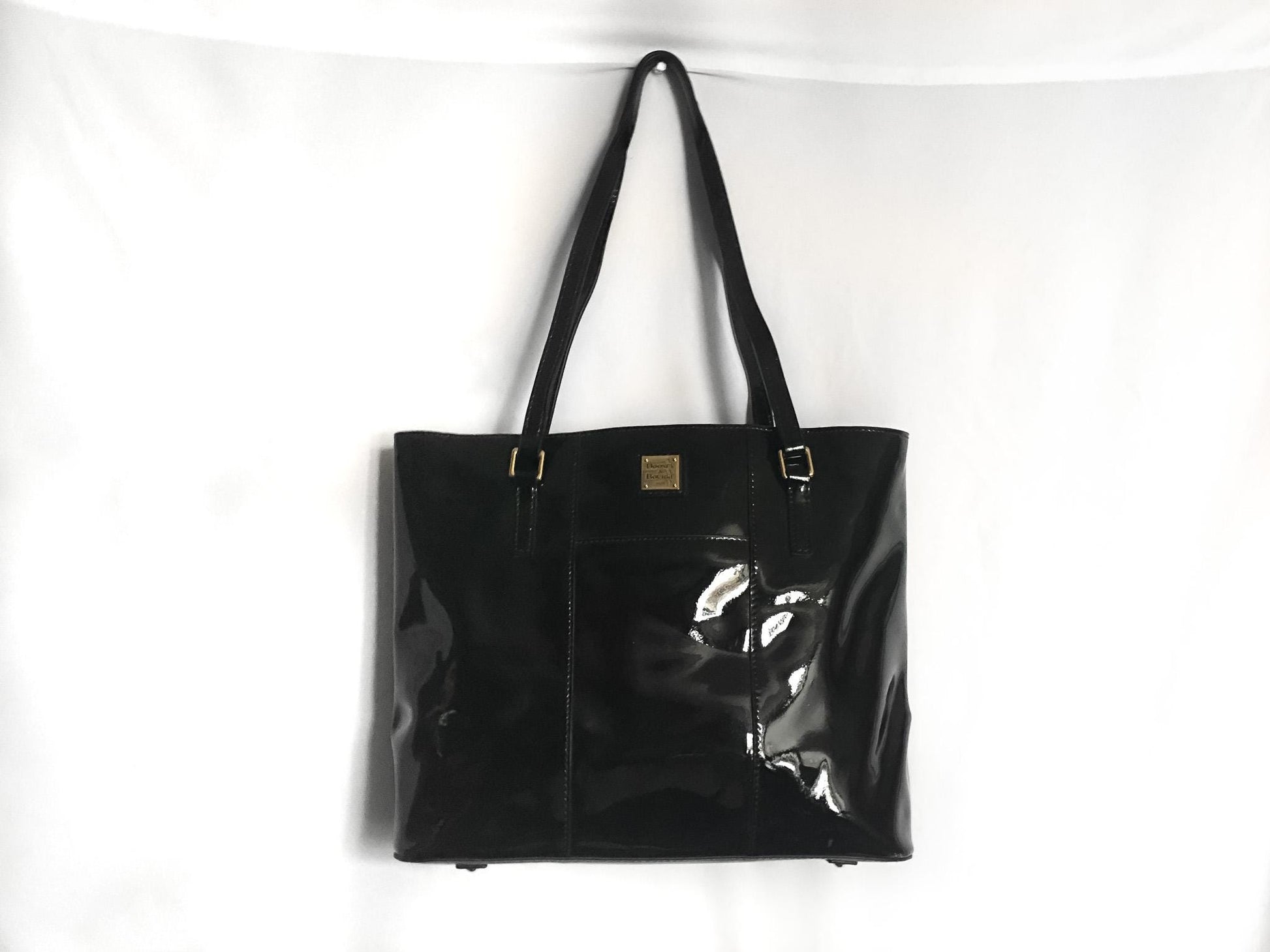 00s Dooney and Bourke Lexington Black Patent Leather Shoulder Tote Bag, Vintage Classic Everyday Dooney Handbag