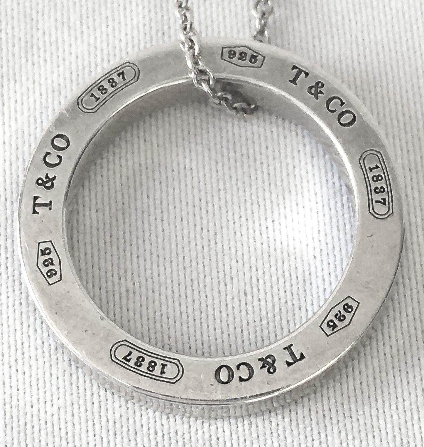 Tiffany & Co. 925 Sterling Silver Round Circle Ring Pendant 16 Inch Necklace