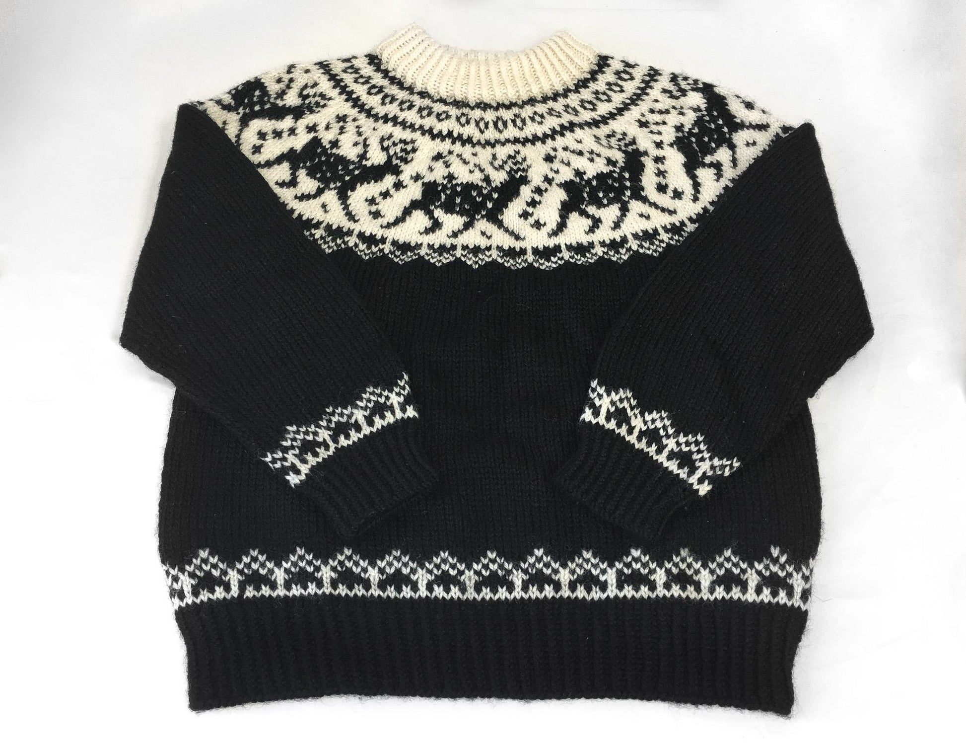 Vintage Dale of Norway Black Cream Reindeer Patterned Pure Wool Unisex Nordic Crewneck Sweater, Men's Sz. S