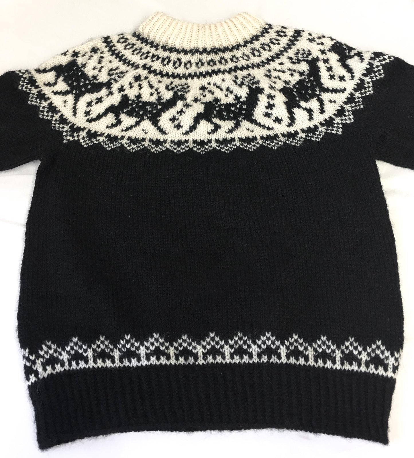 Vintage Dale of Norway Black Cream Reindeer Patterned Pure Wool Unisex Nordic Crewneck Sweater, Men's Sz. S