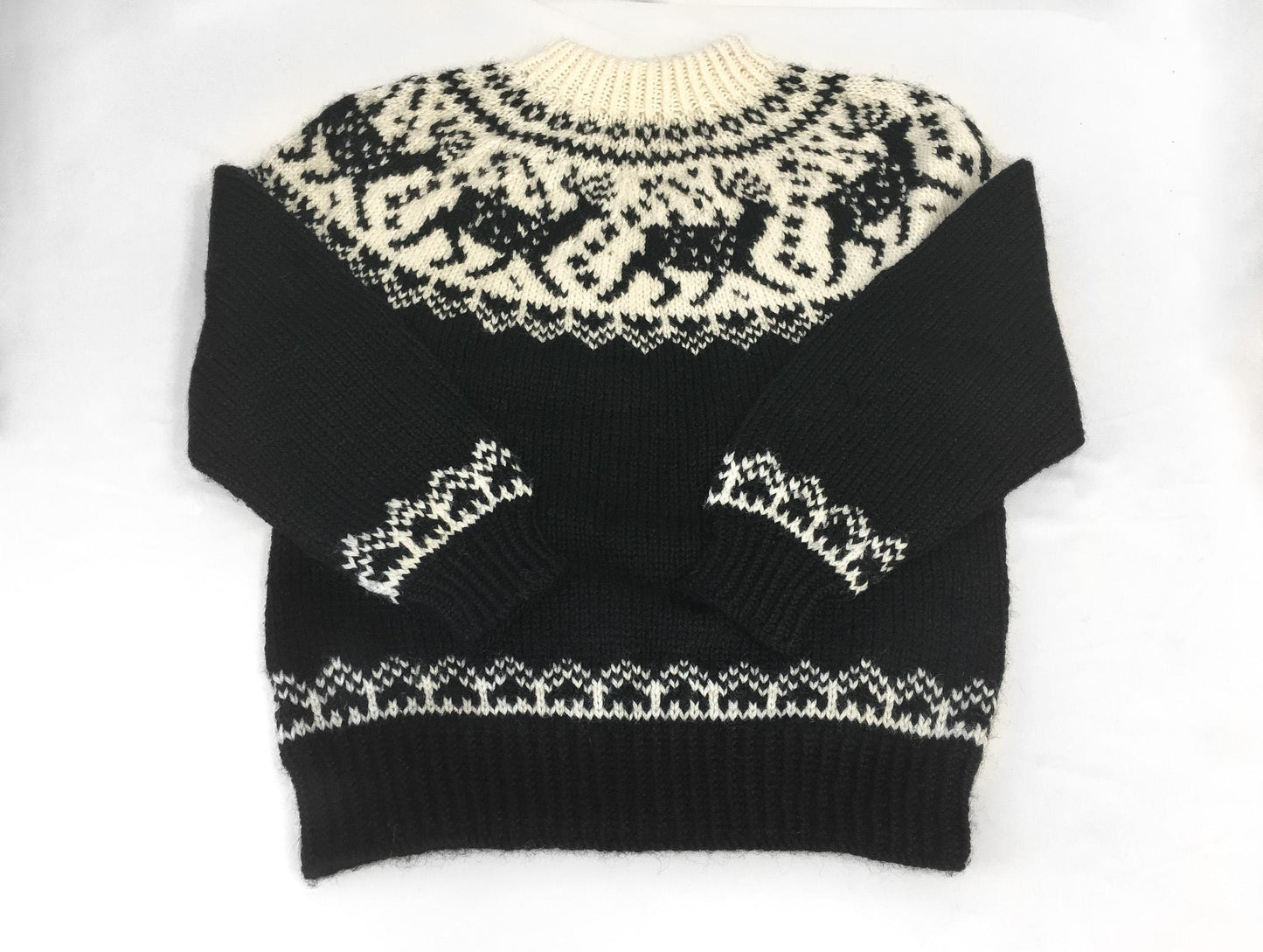 Vintage Dale of Norway Black Cream Reindeer Patterned Pure Wool Unisex Nordic Crewneck Sweater, Men's Sz. XS