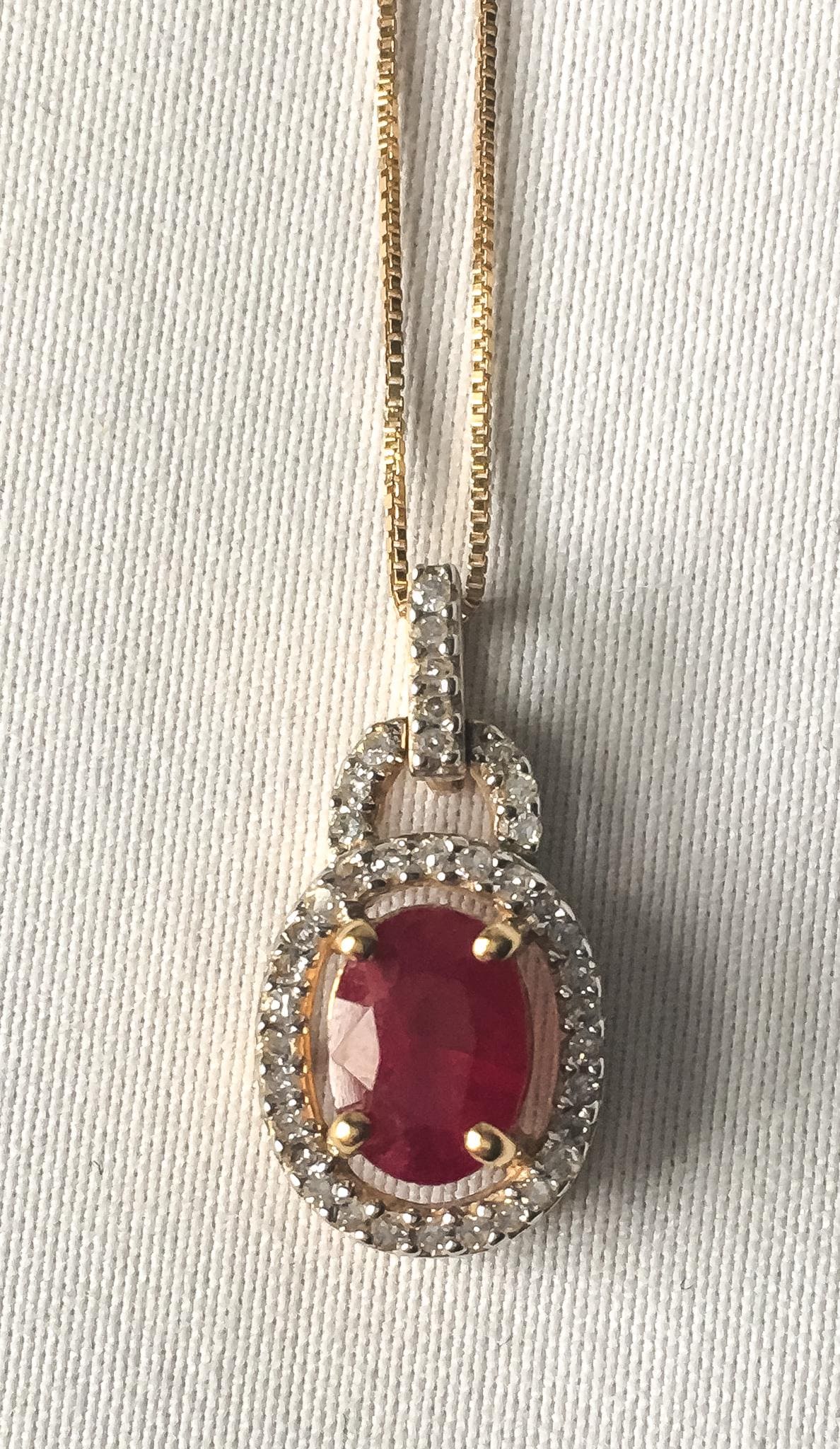 14K Yellow Gold Diamond Ruby Oval Pendant Box Chain Necklace, Roughly 18", Simple Elegant Everyday Necklace