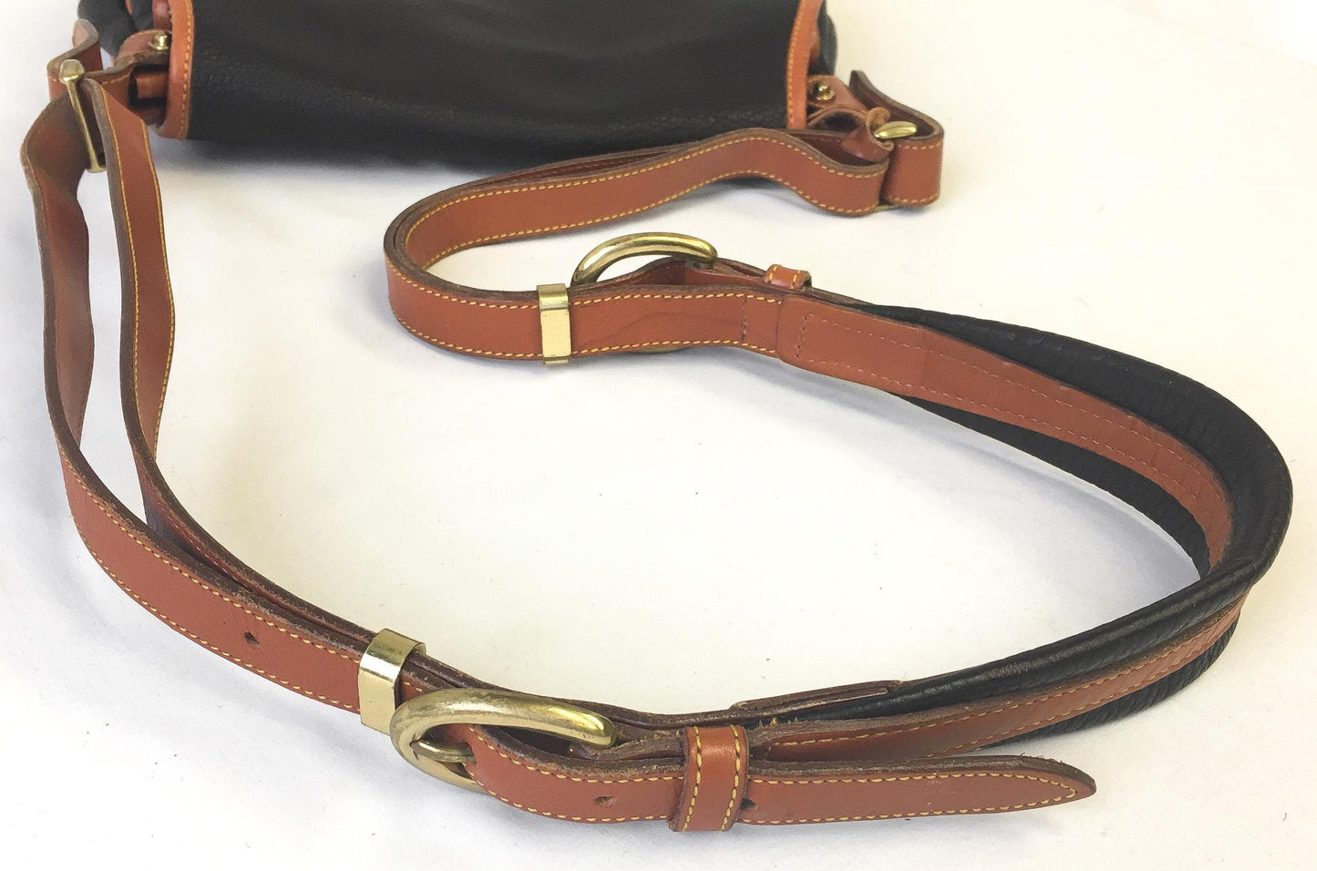 Vintage 90s Dooney and Bourke All Weather Dark Brown Leather Horseshoe Crossbody Bag