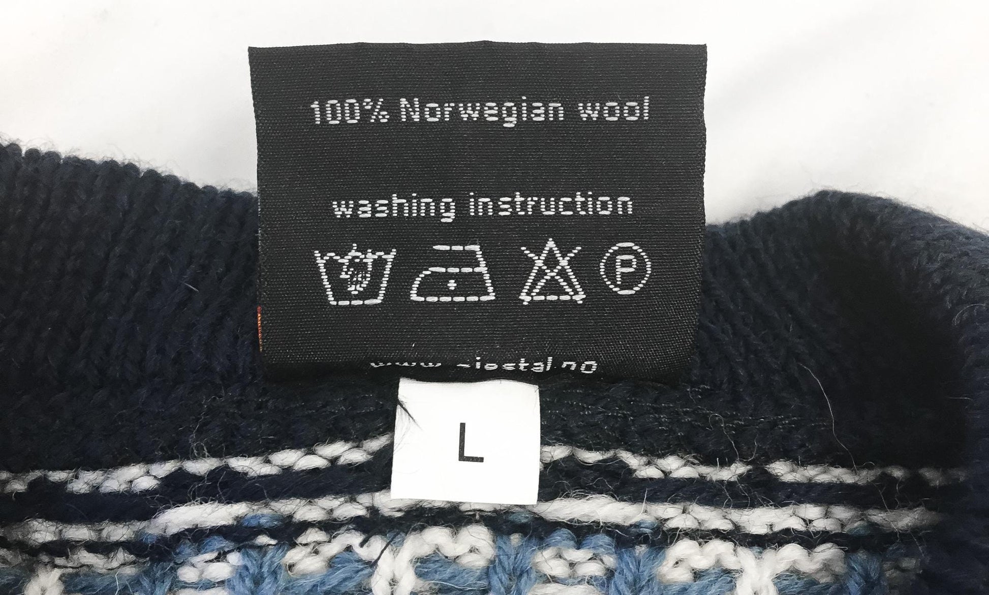 Gjestal Blue Navy Geometric Snowflake Fair Isle Pure Wool Metal Clasp Nordic Cardigan Sweater, Women's Sz. L