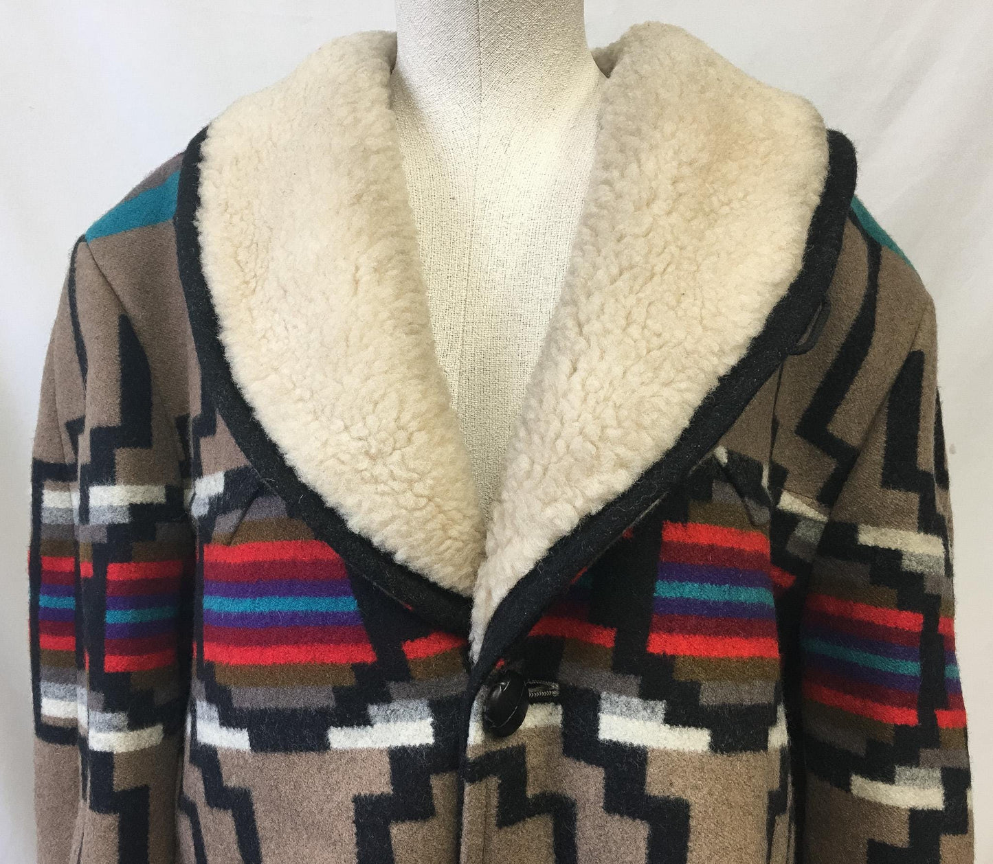 Vintage 60s 70s Pendleton High Grade Western Wear Multicolor Abstract Print Sherpa Wool Jacket, Sz. 44, Vintage Unique Western Jacket