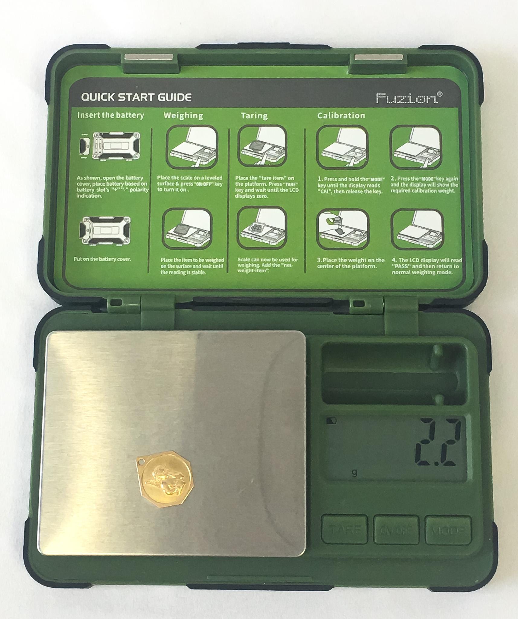 Vintage 18K 750 Yellow Gold Cherub Angel Teardrop Shaped Pendant, Dainty Simple Everyday Pendant