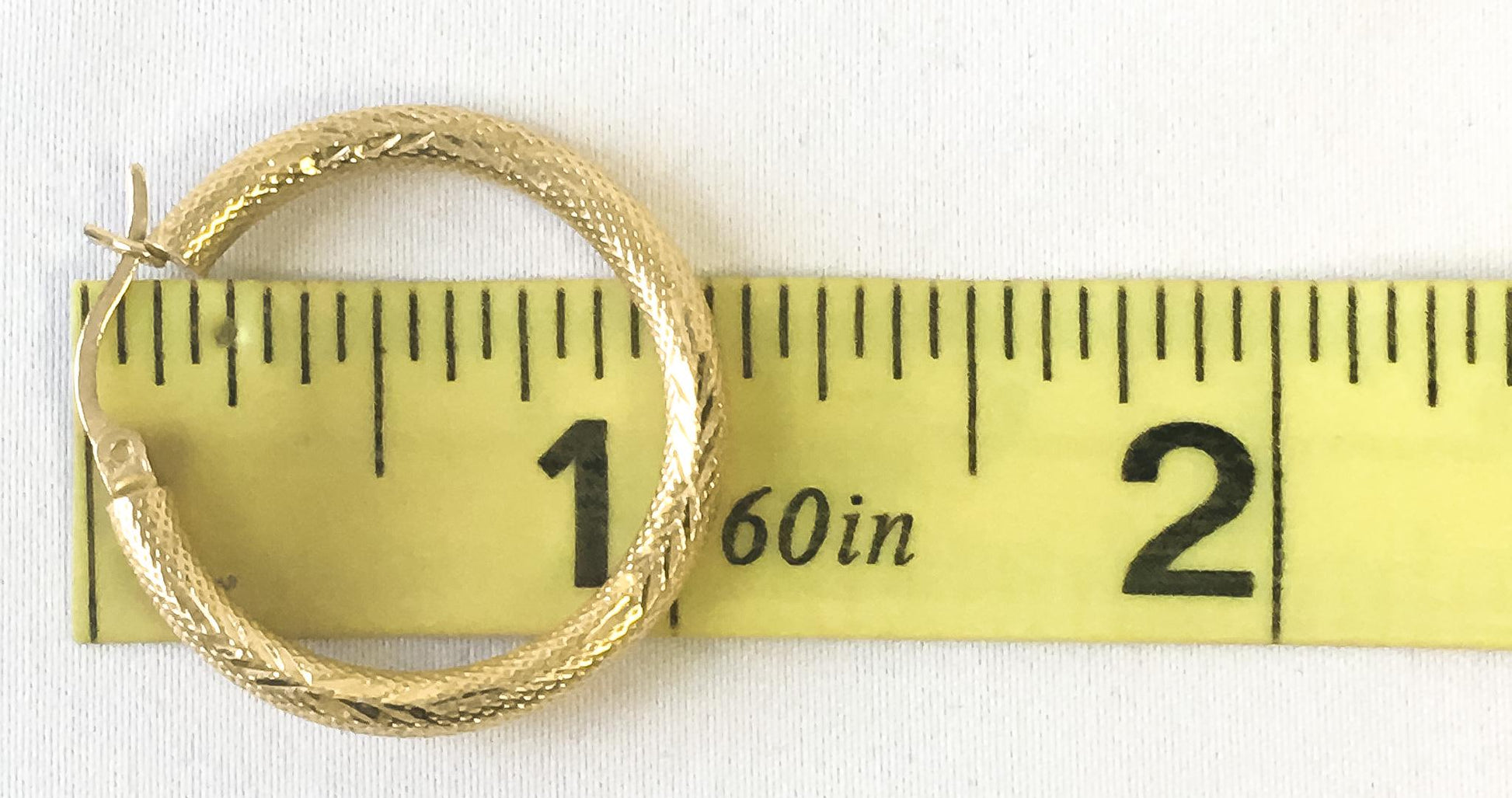 Vintage 14K Yellow Gold Textured Etched Tube Hoop Earrings, Lightweight Simple Elegant Minimalist Hoop Earrings