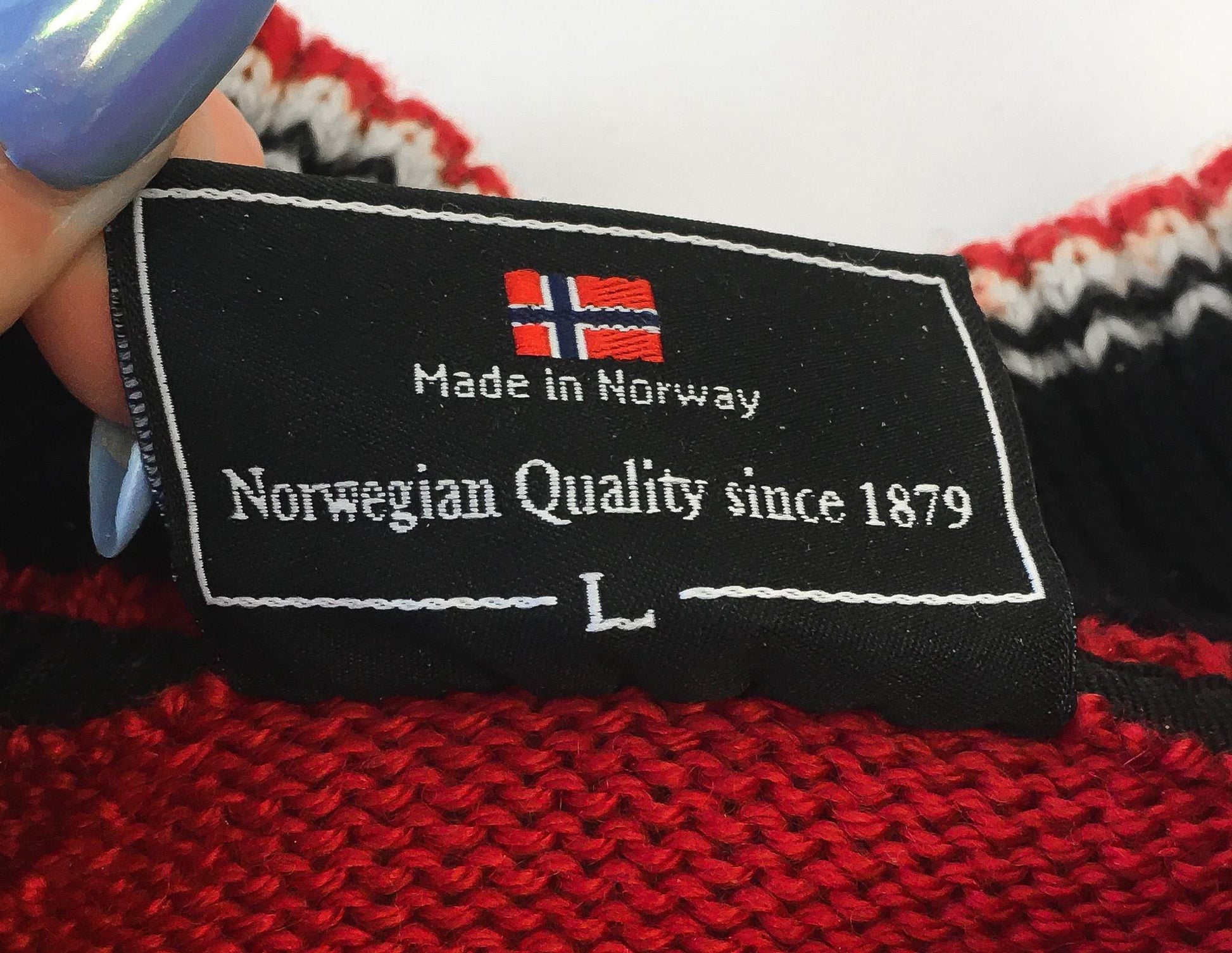 Dale of Norway Red Fair Isle Snowflake Heart Wool Nordic Mock Neck Quarter Zip Sweater, Women's Sz. XS/S