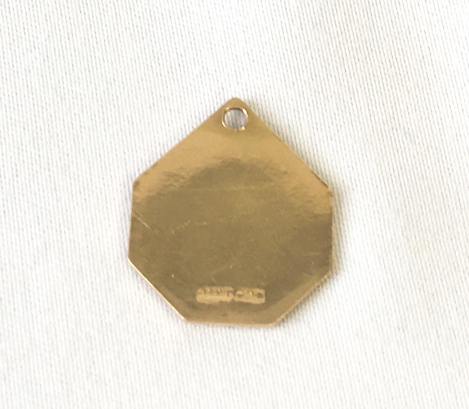 Vintage 18K 750 Yellow Gold Cherub Angel Teardrop Shaped Pendant, Dainty Simple Everyday Pendant